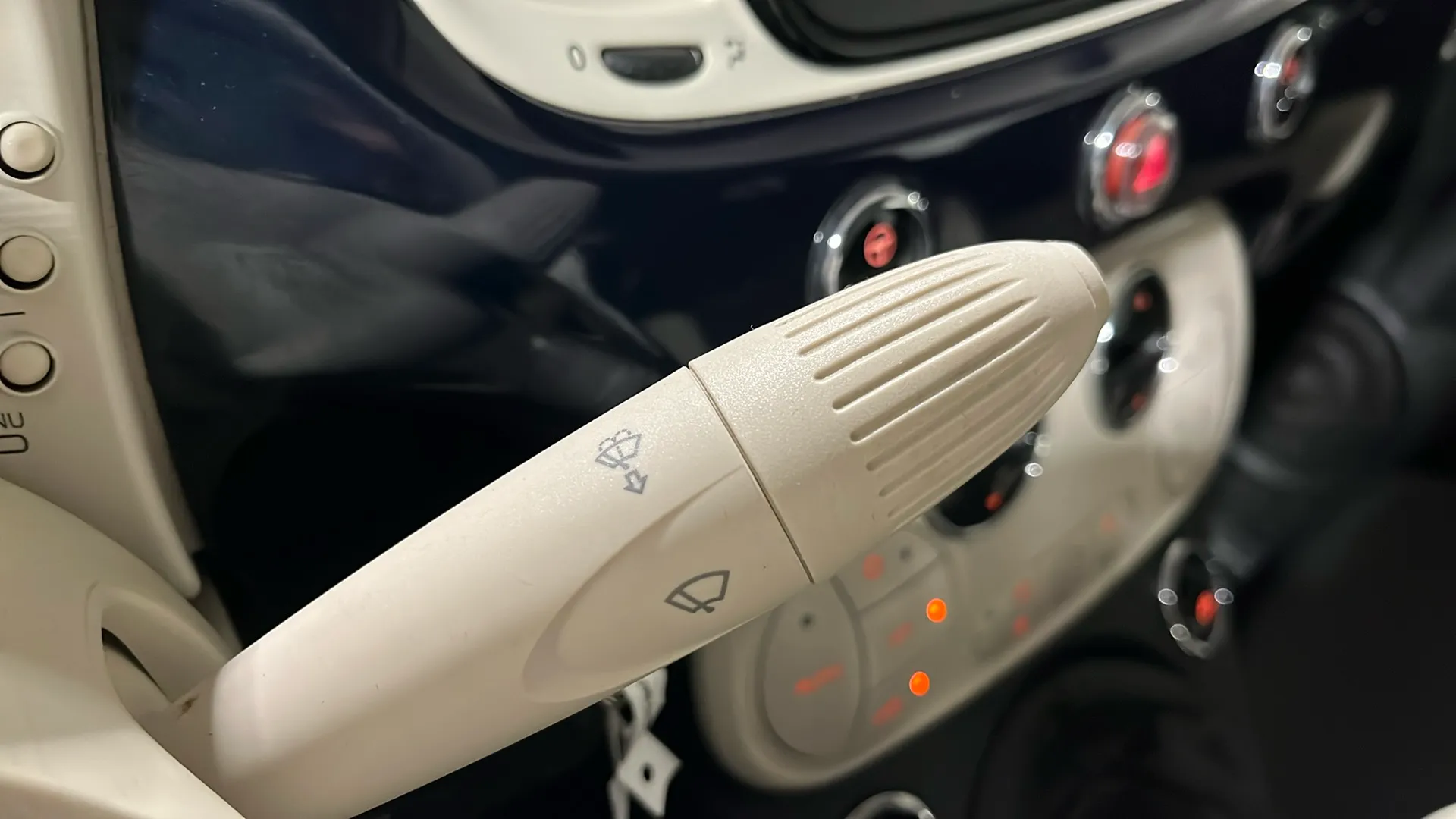 Fiat 500 Club 1.0 Hybrid - foto 13