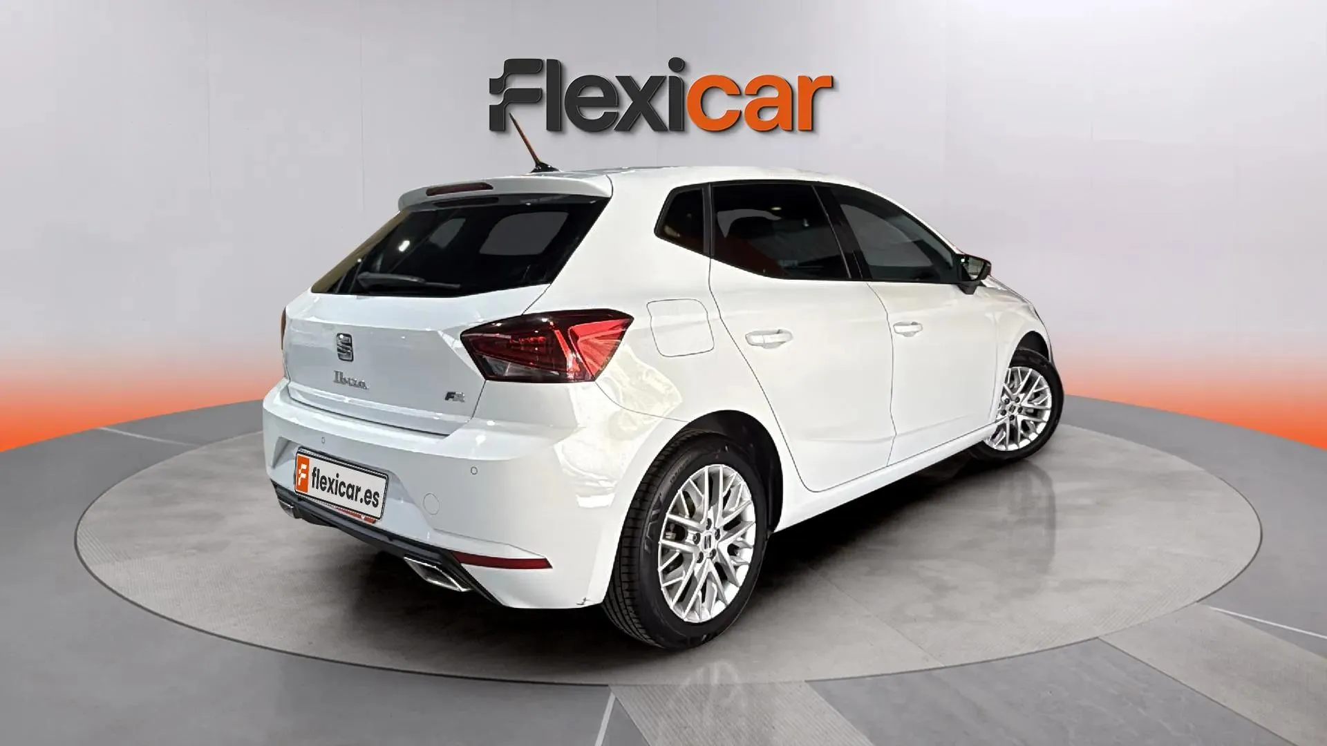 SEAT Ibiza 1.0 TSI Reference XL - foto 7