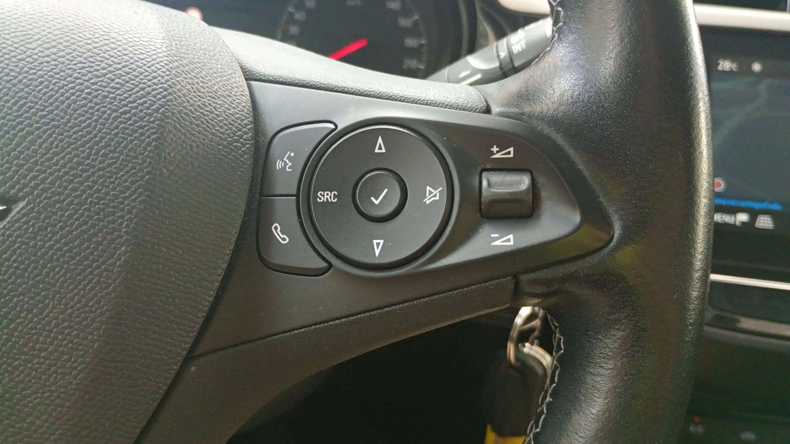 Opel Corsa 1.2 XEL Edition - foto 19