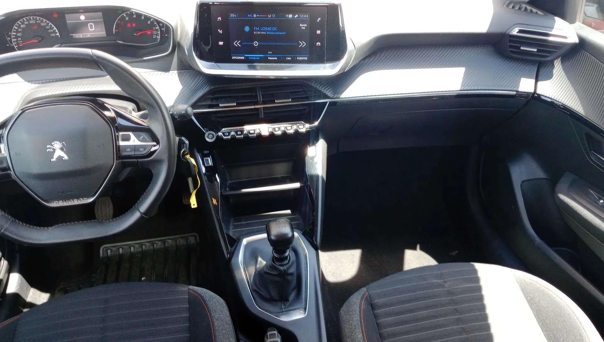Peugeot 208 PureTech Allure - foto 14