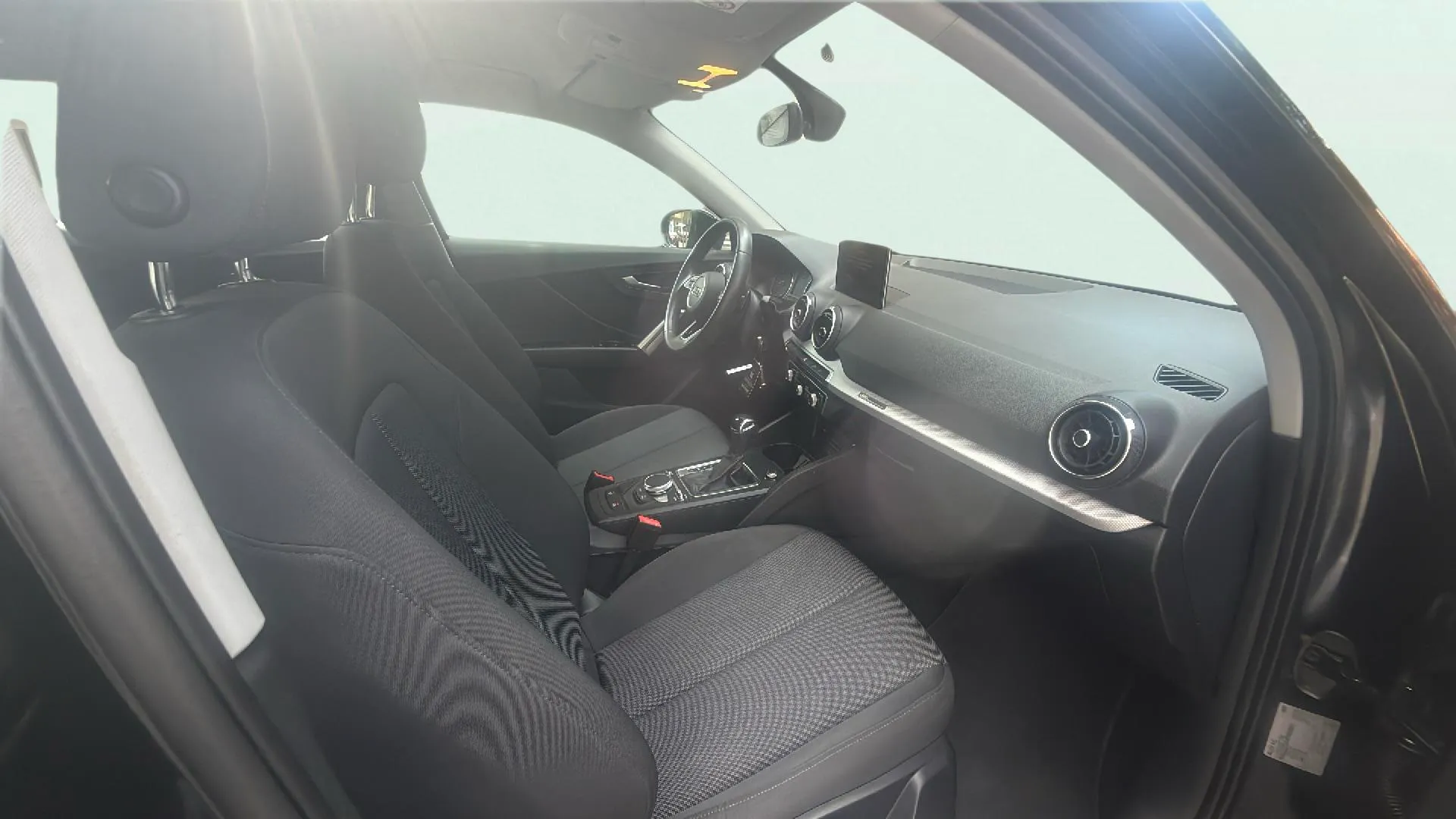 Audi Q2 Advanced 30 TDI S tronic - foto 16