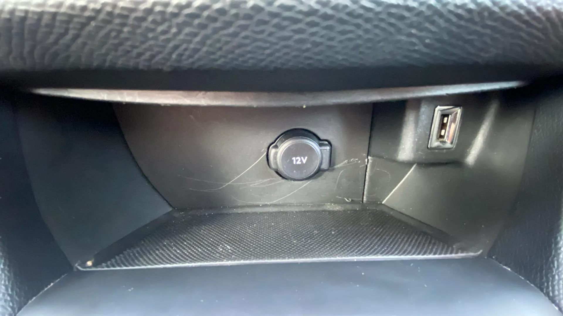 Peugeot 308 Active Pack PureTech 130 EAT8 - foto 23