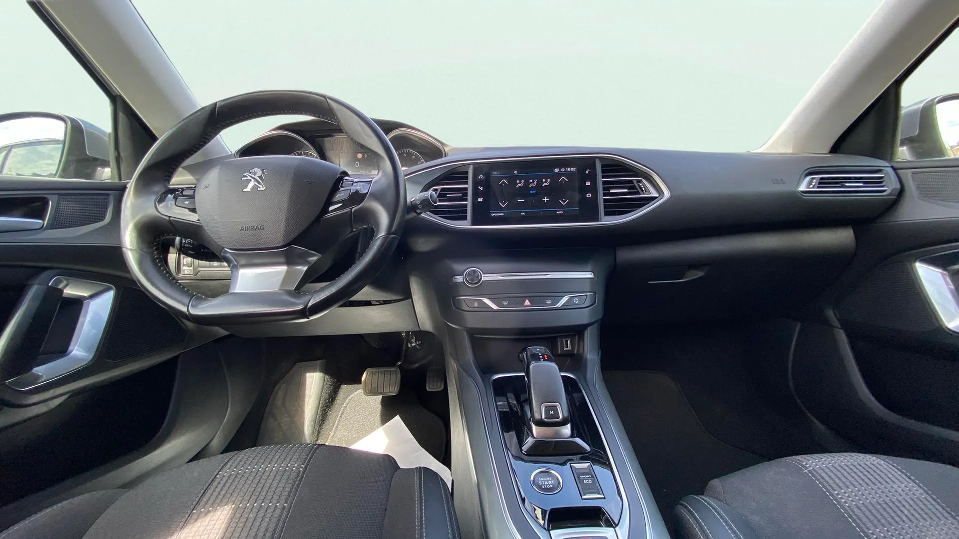 Peugeot 308 Active Pack PureTech 130 EAT8 - foto 9