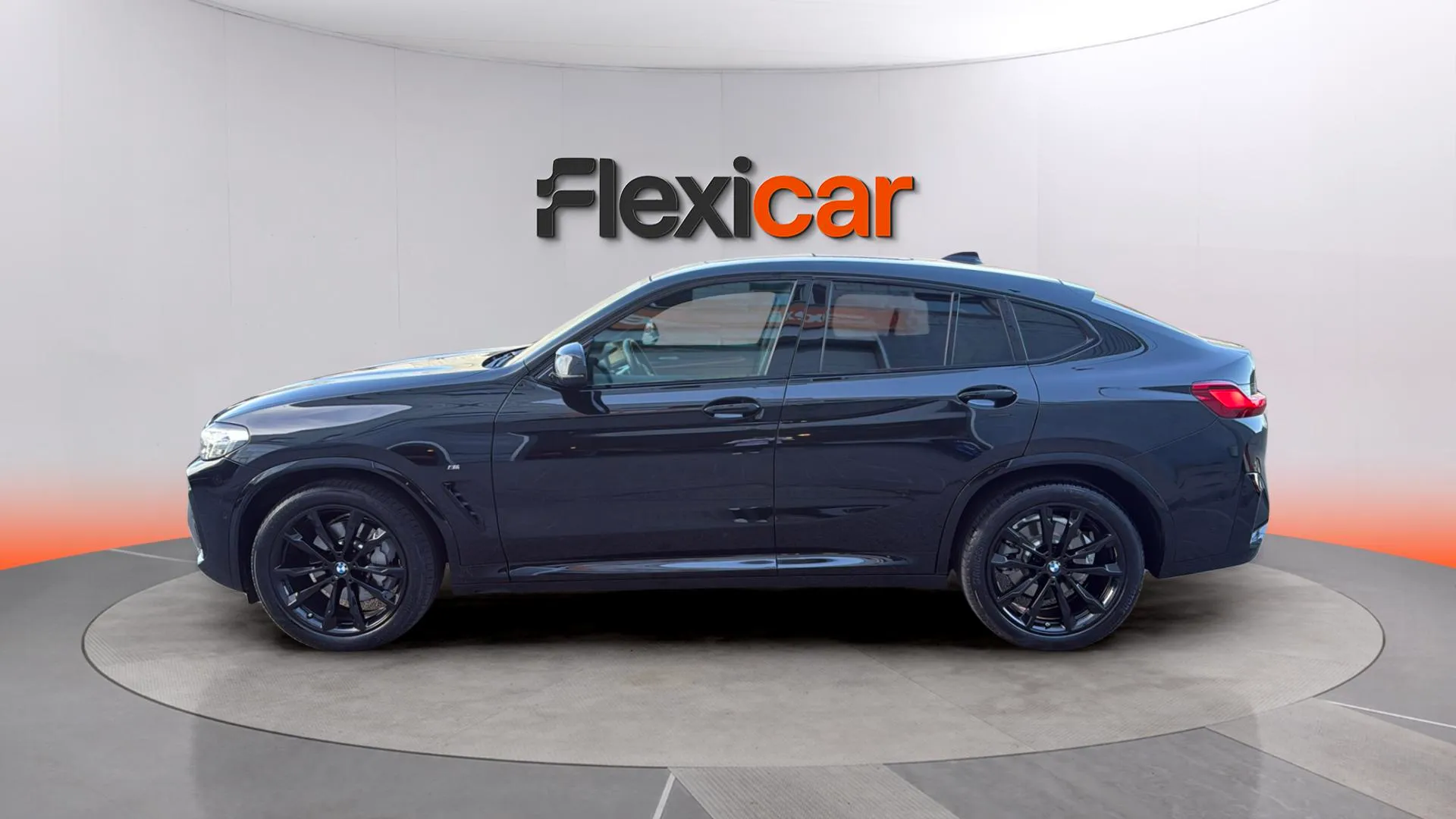 BMW X4 xDrive30d xLine - foto 4