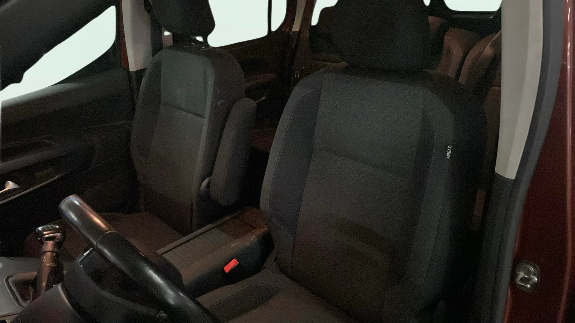 Peugeot Rifter Allure Long PureTech - foto 24