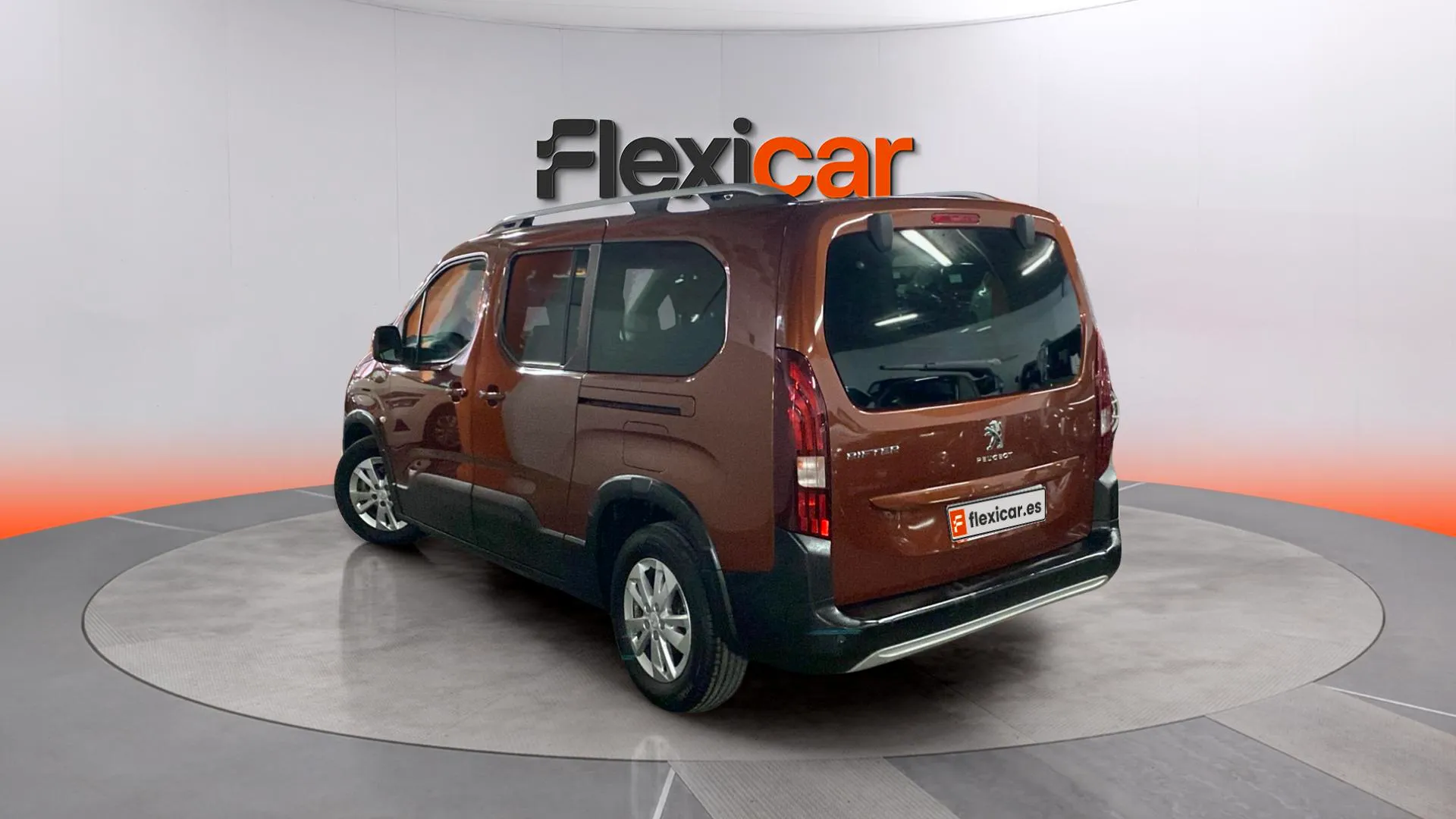 Peugeot Rifter Allure Long PureTech - foto 7