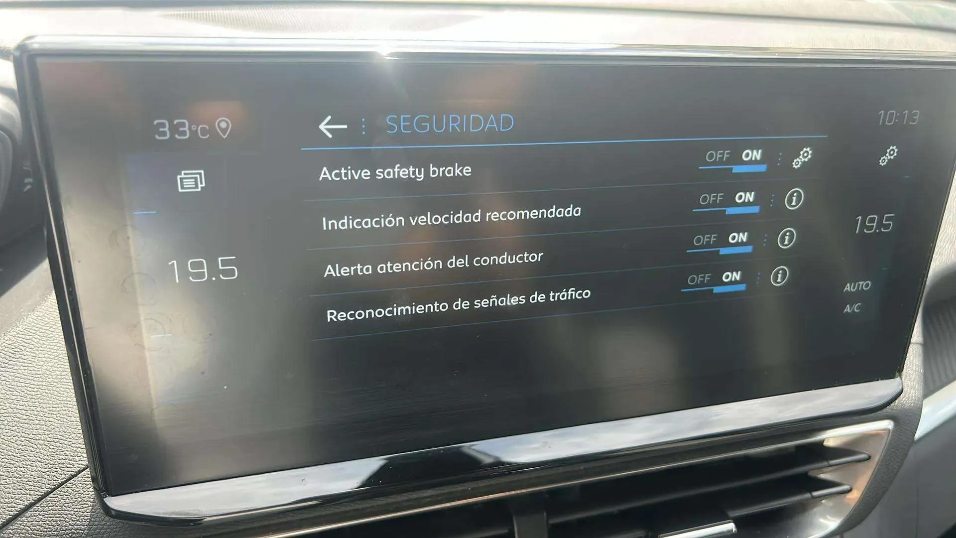 Peugeot 3008 1.2 PureTech Allure Pack - foto 18