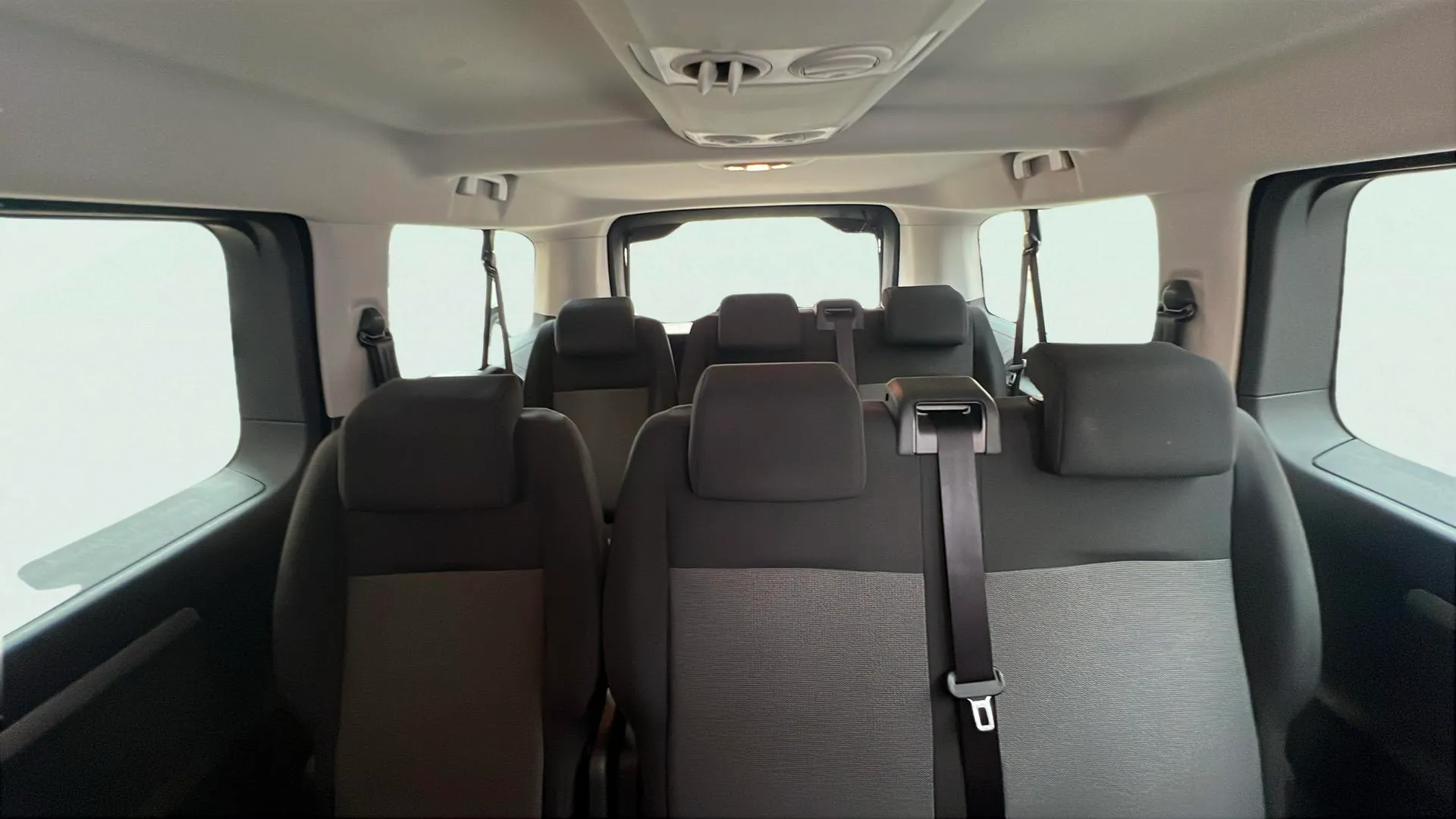 Peugeot Traveller Business Long BlueHDi 180 EAT8 - foto 15