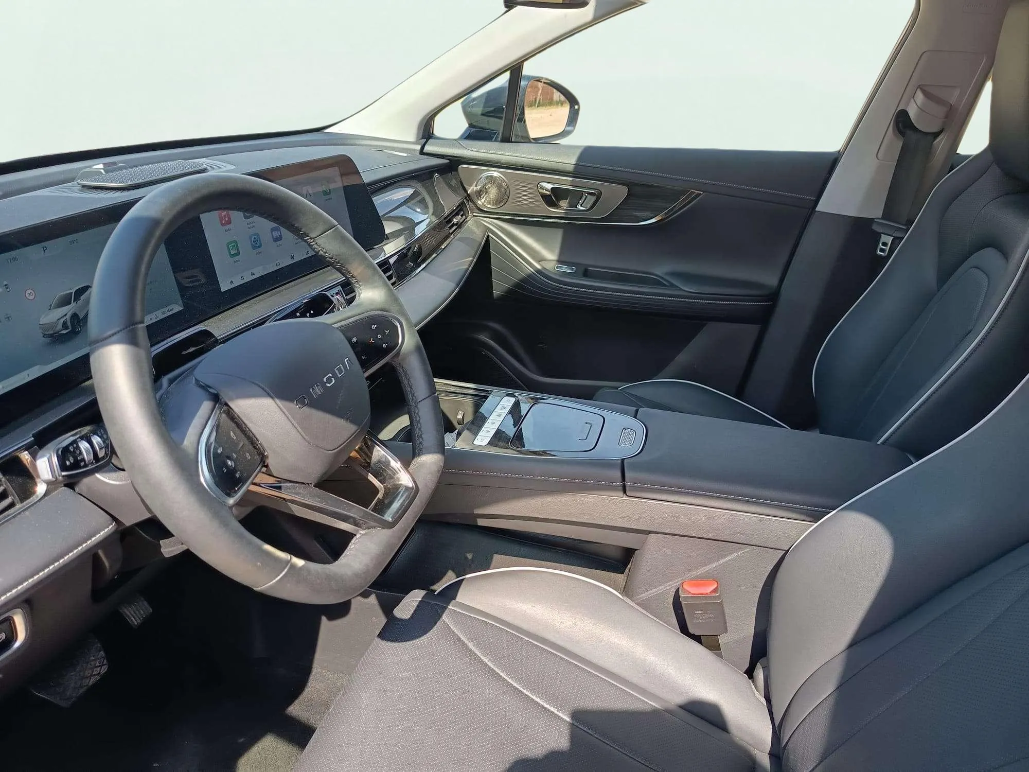 Omoda 5 Premium 1.6 T-GDi - foto 9