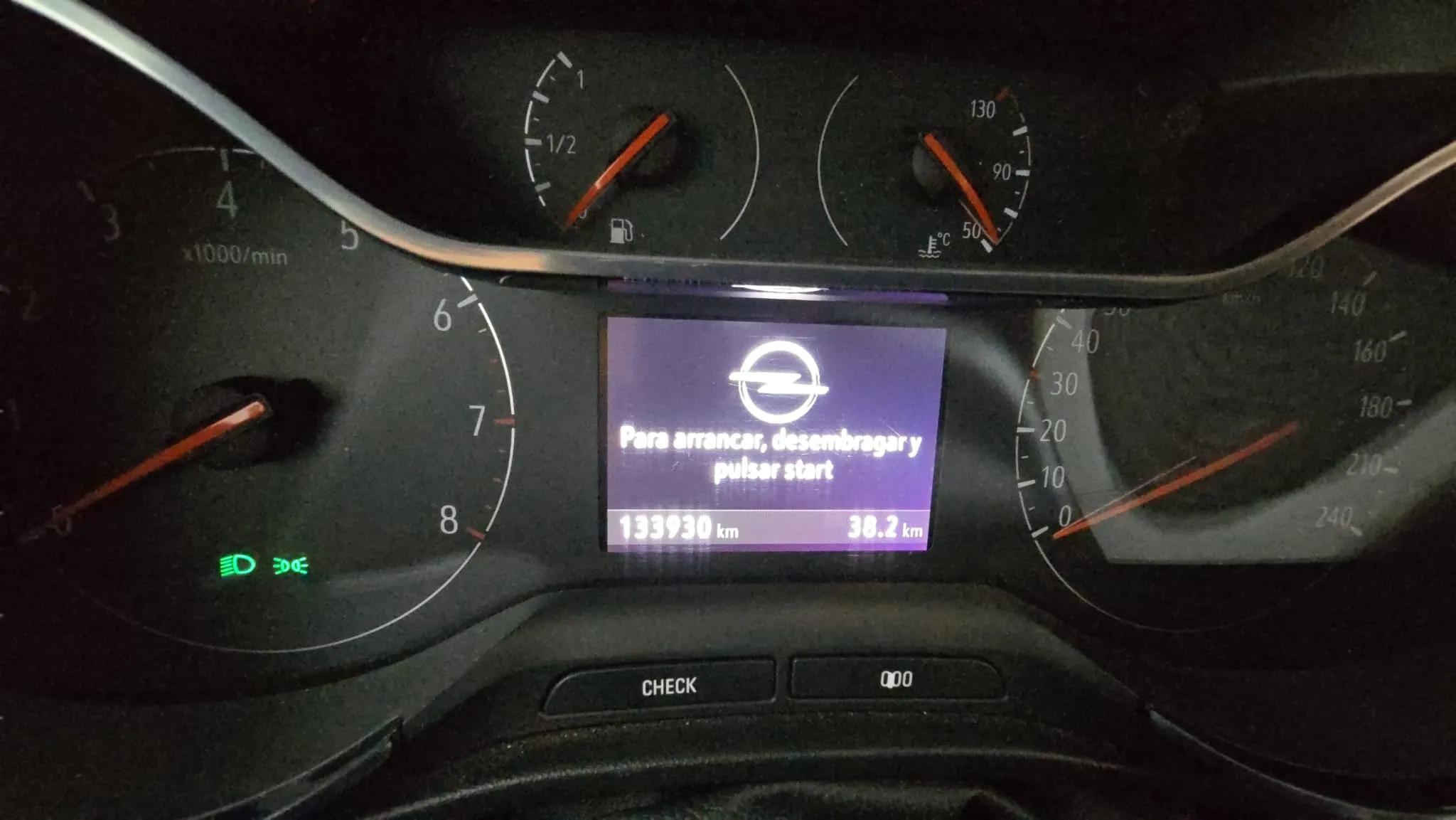 Opel Crossland 1.2 Innovation - foto 11