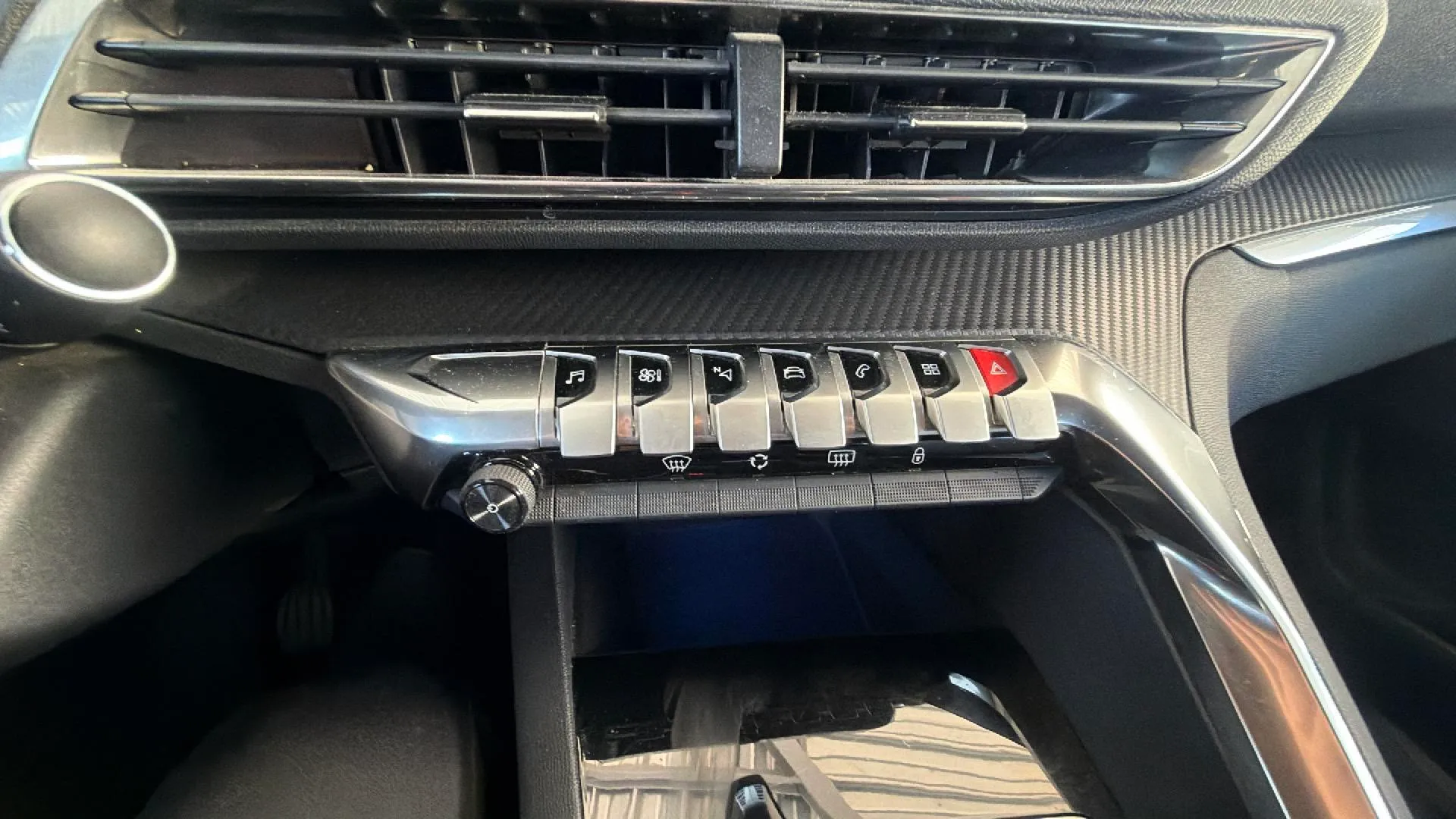 Peugeot 3008 1.2 PureTech Allure Pack - foto 19