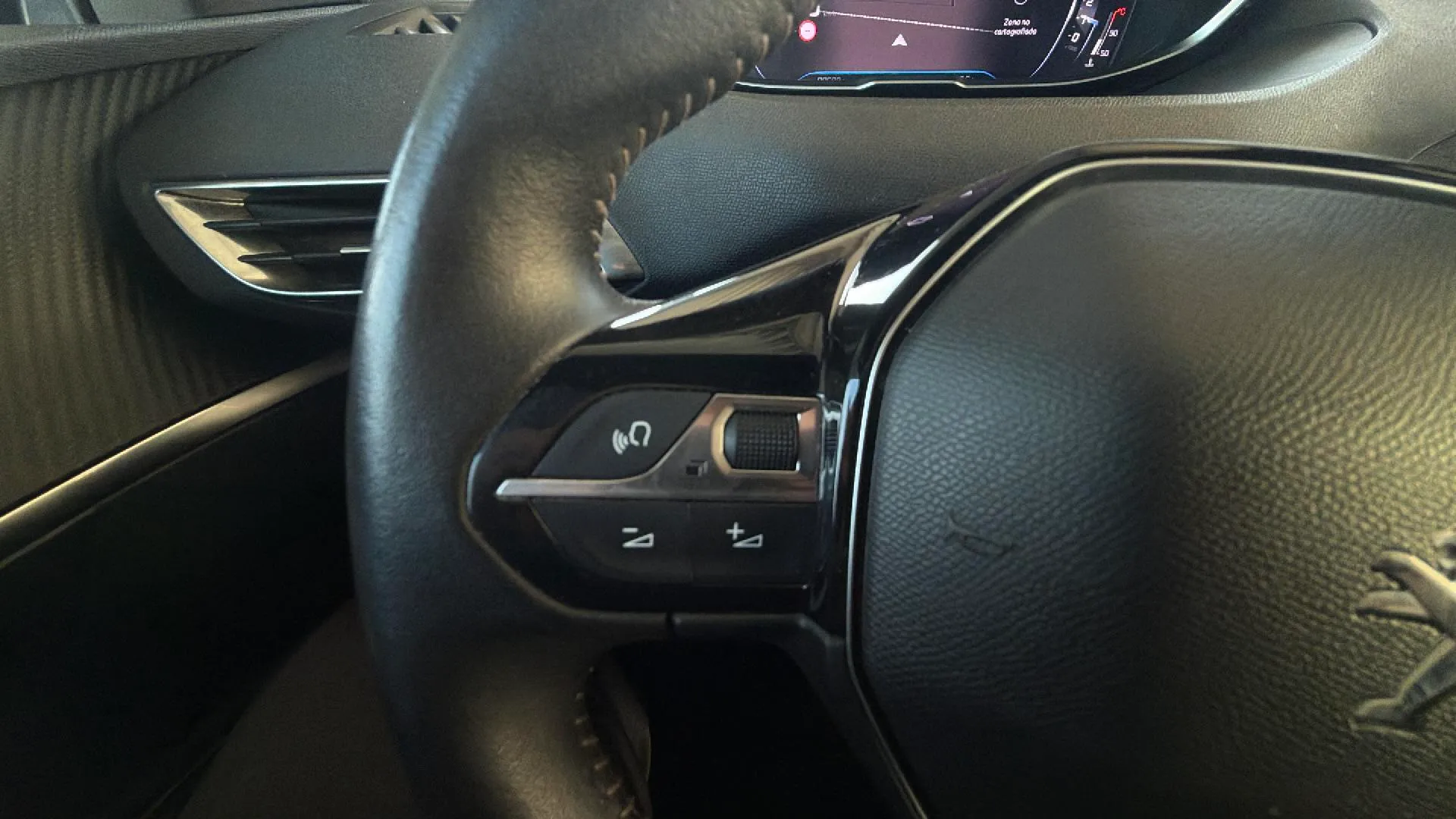 Peugeot 3008 1.2 PureTech Allure Pack - foto 13