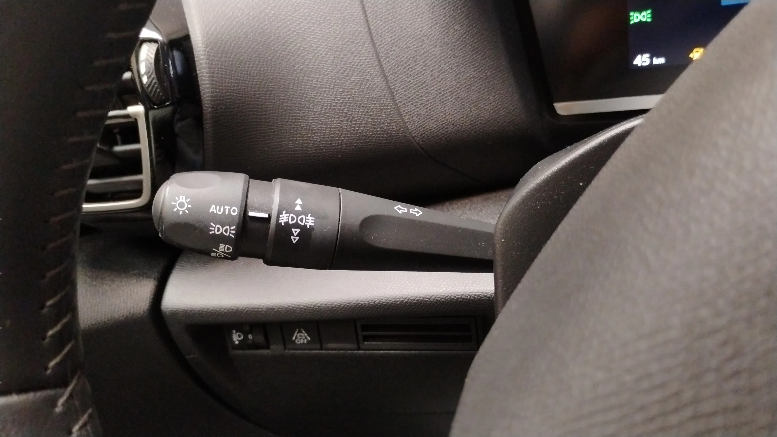 Citroën C4 PureTech 130 Plus - foto 21
