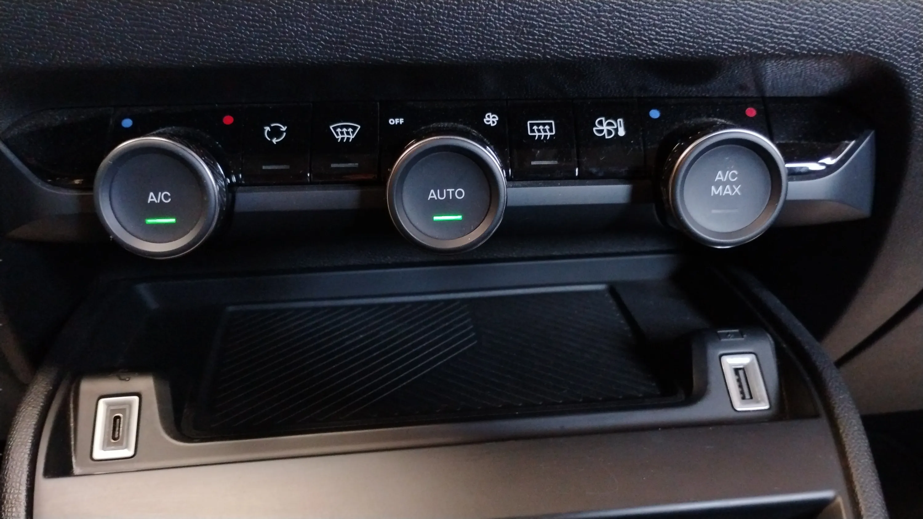 Citroën C4 PureTech 130 Plus - foto 22