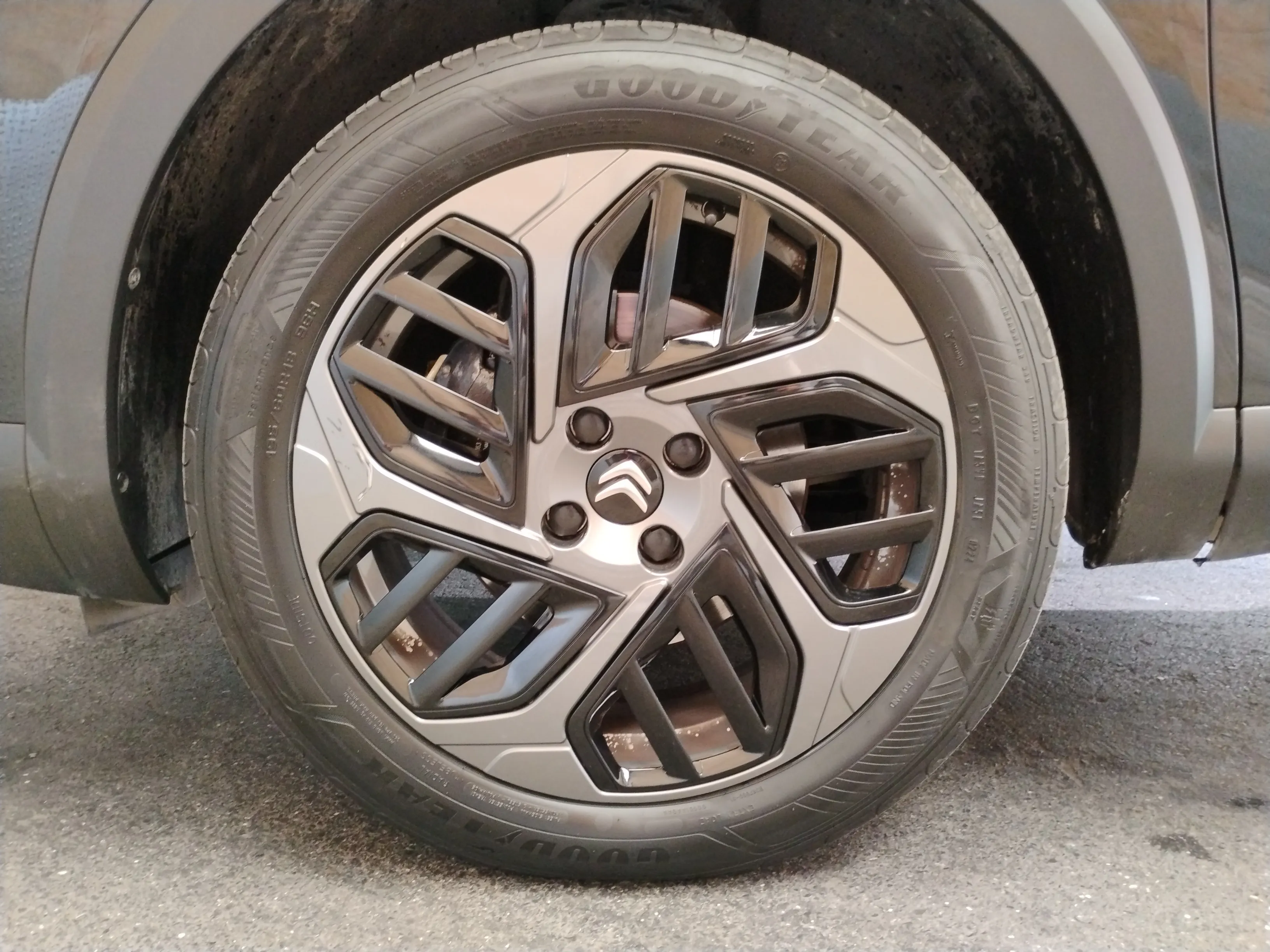 Citroën C4 PureTech 130 Plus - foto 17