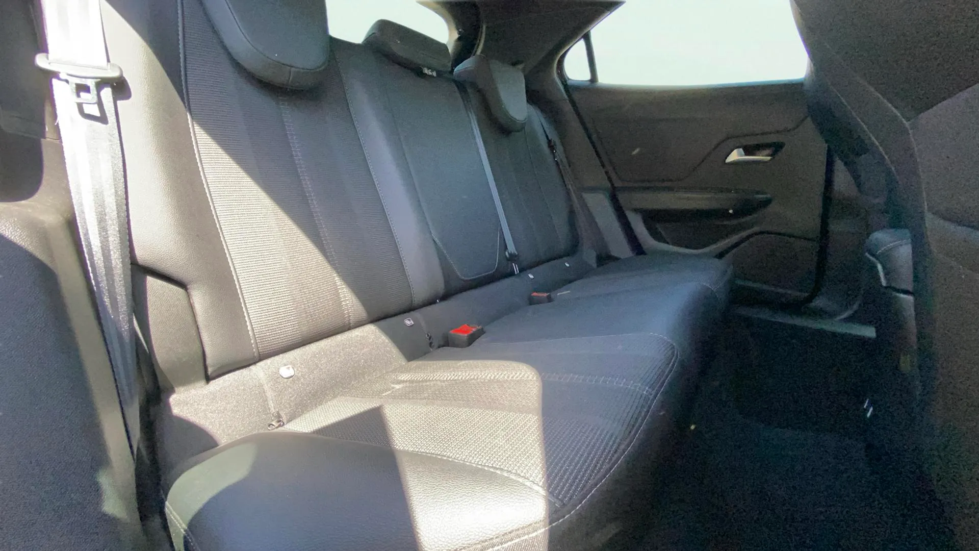 Opel Mokka 1.2 T Basic Edition - foto 14