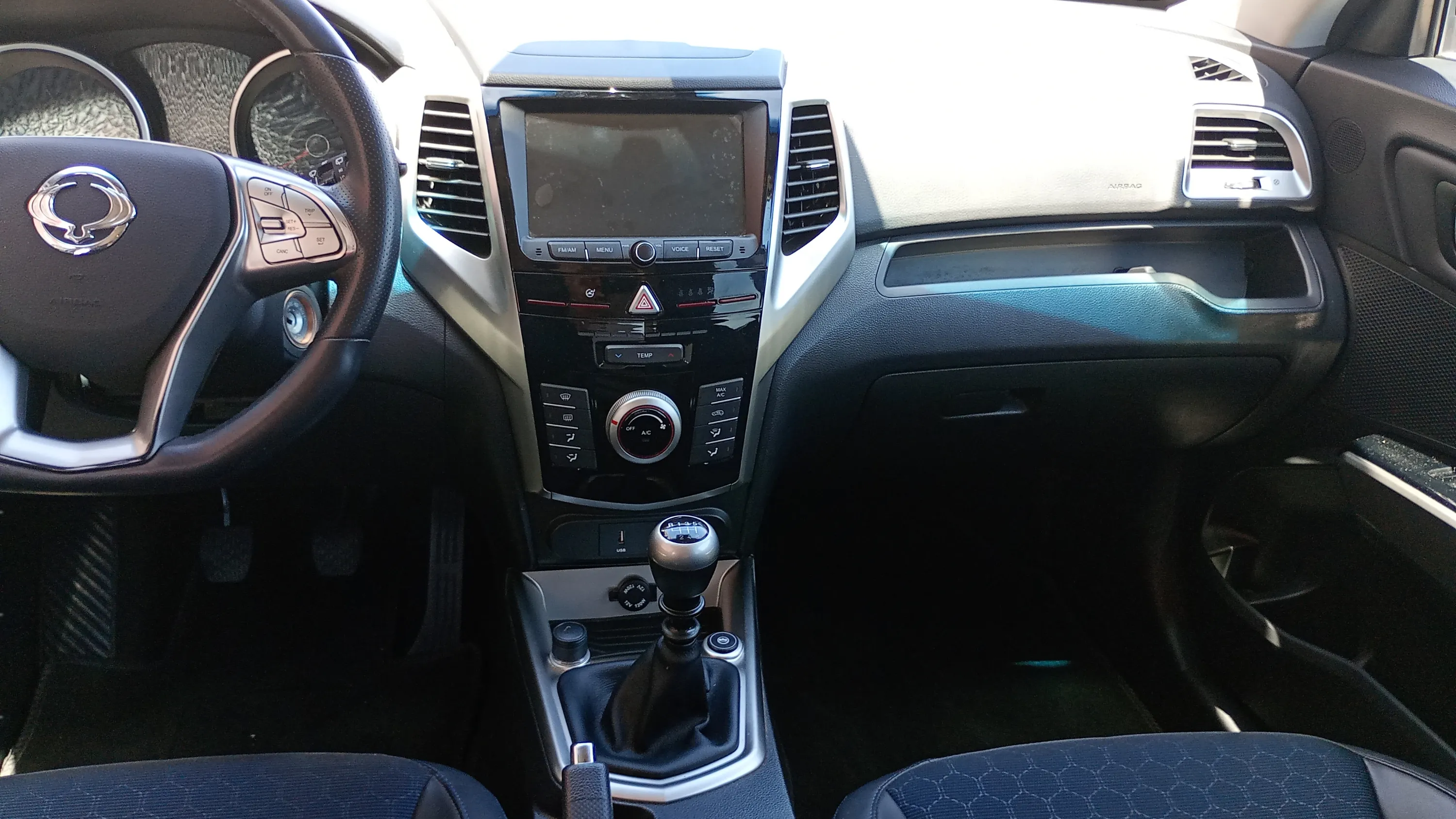 SsangYong Tivoli G12T Line GLP - foto 13