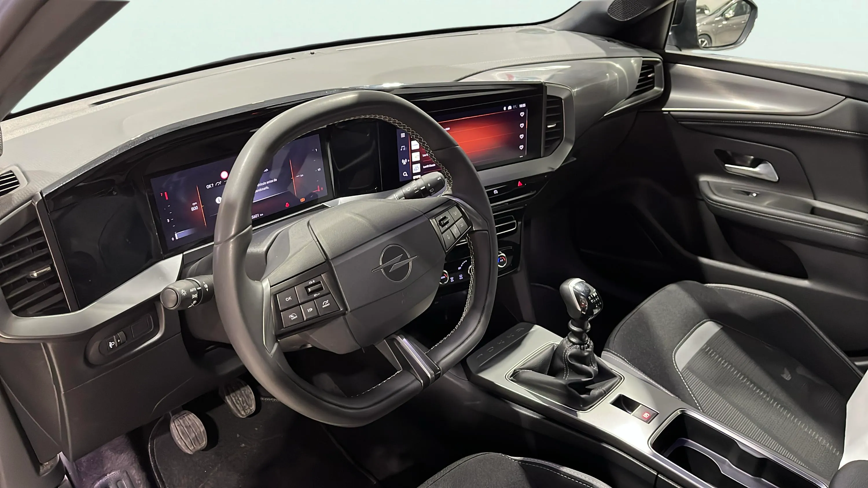 Opel Mokka 1.2 T GS - foto 10