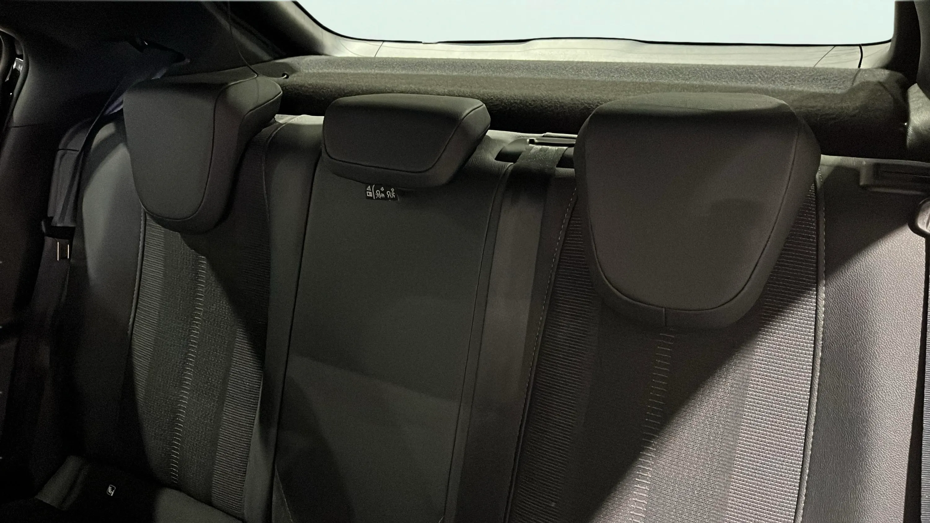 Opel Mokka 1.2 T GS - foto 11