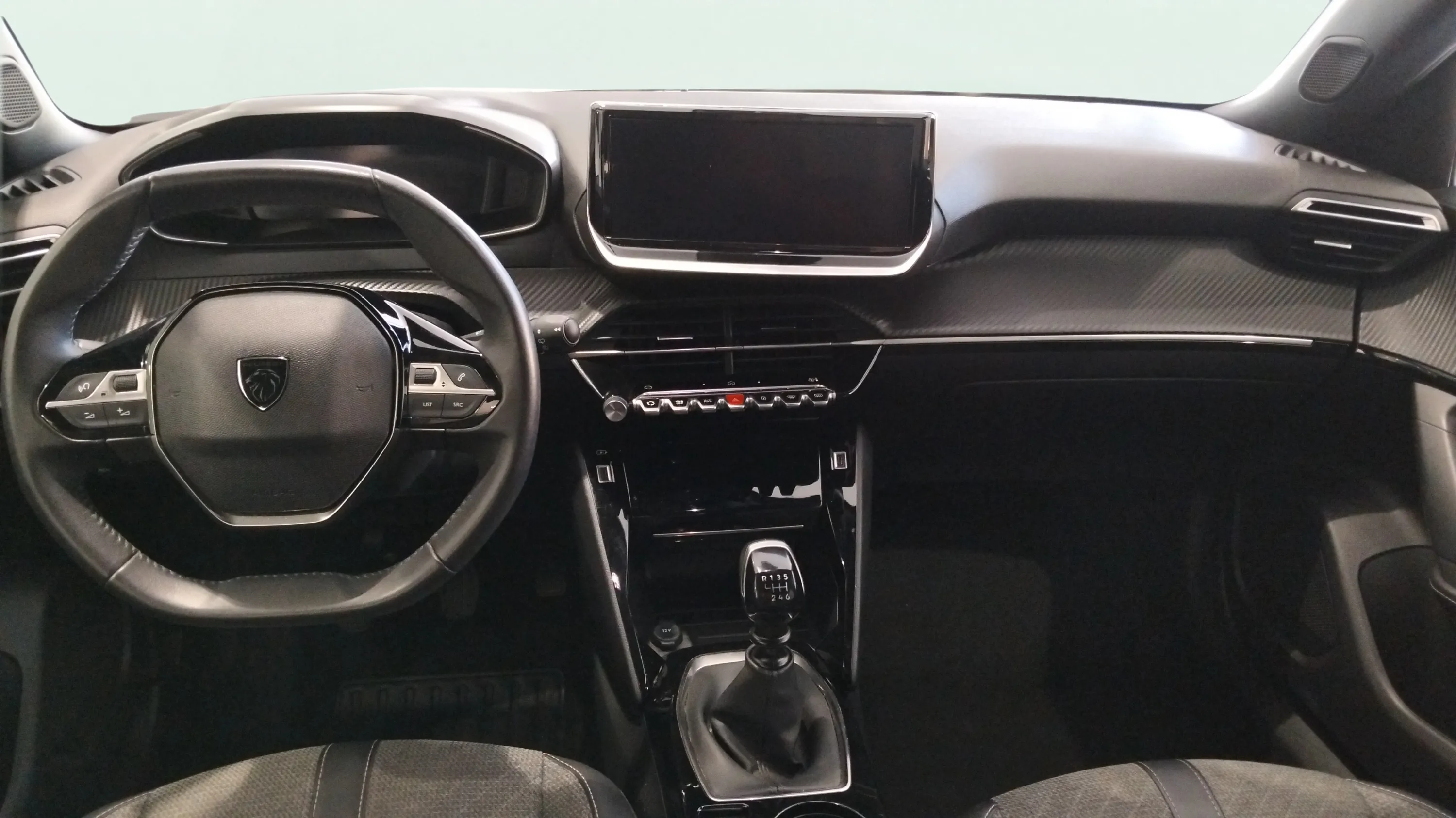 Peugeot 2008 Allure PureTech 100 - foto 11