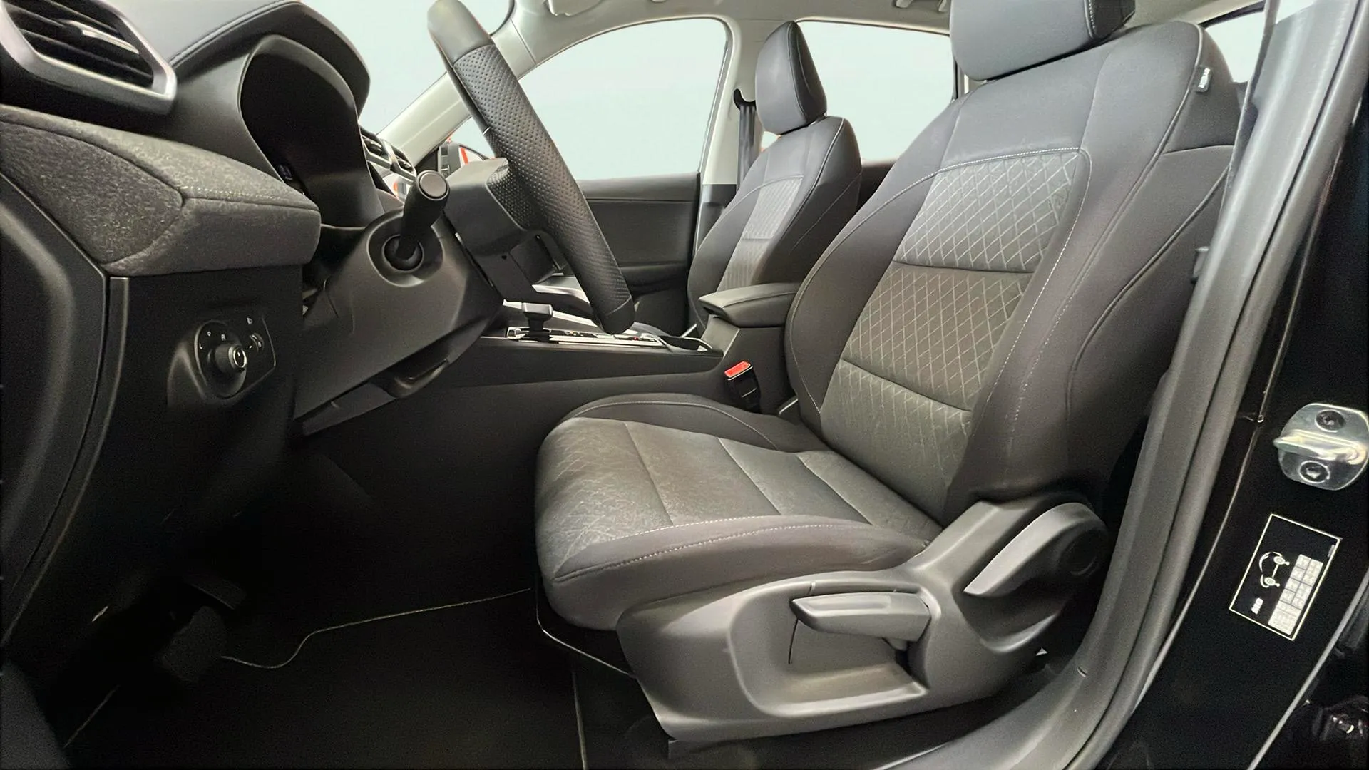 MG ZS Hybrid+ Comfort - foto 21