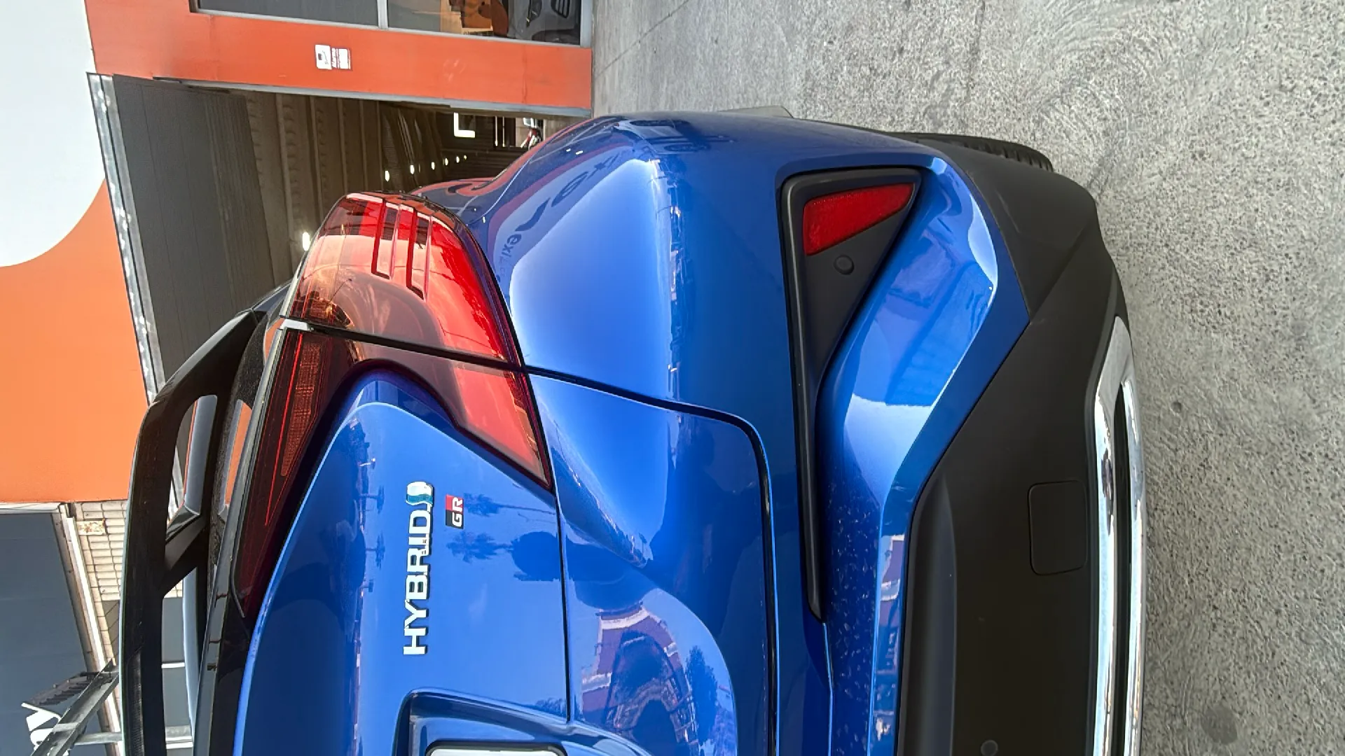 Toyota C-HR 2.0 180H Advance - foto 17