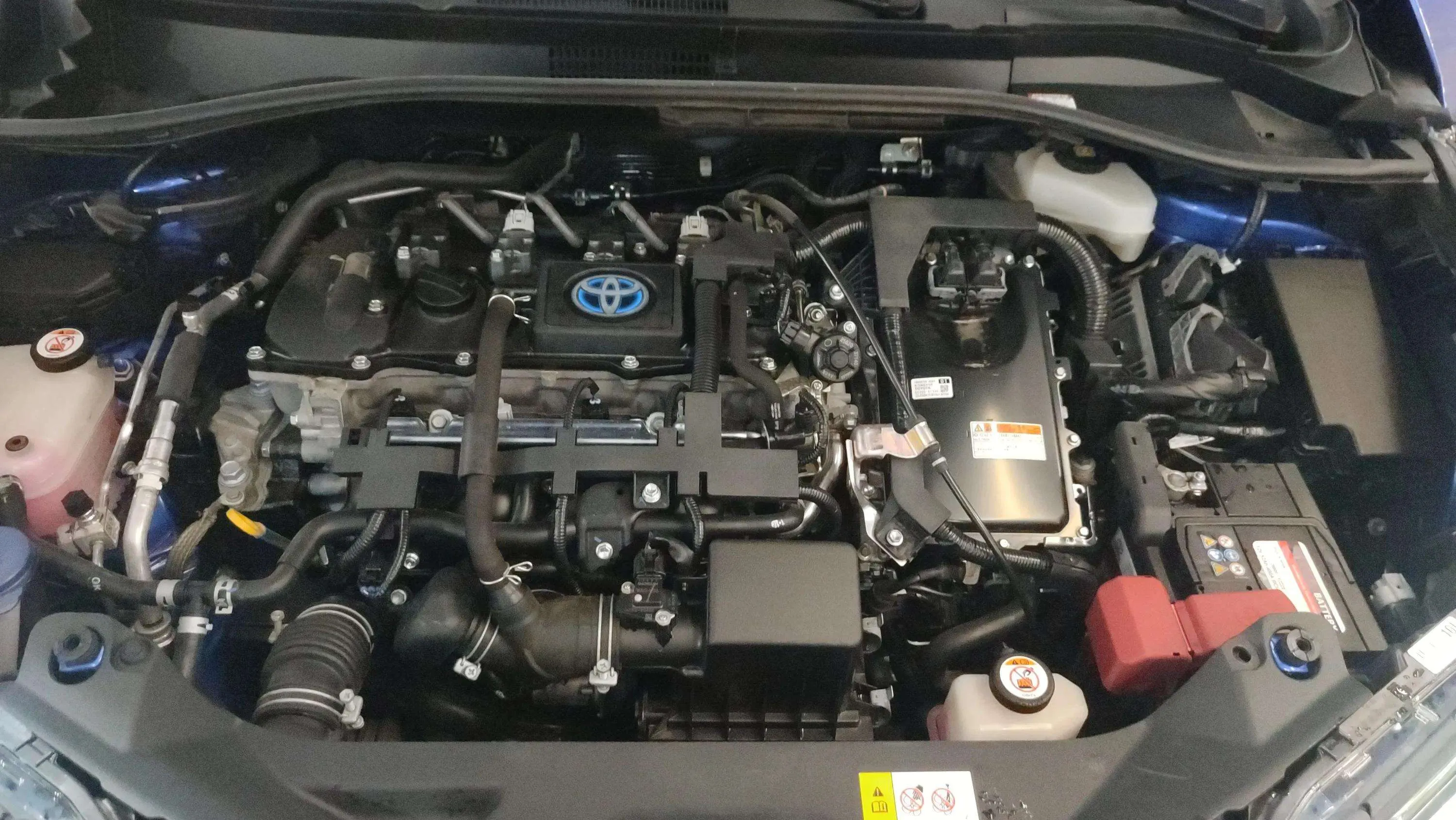 Toyota C-HR 1.8 125H Active - foto 18