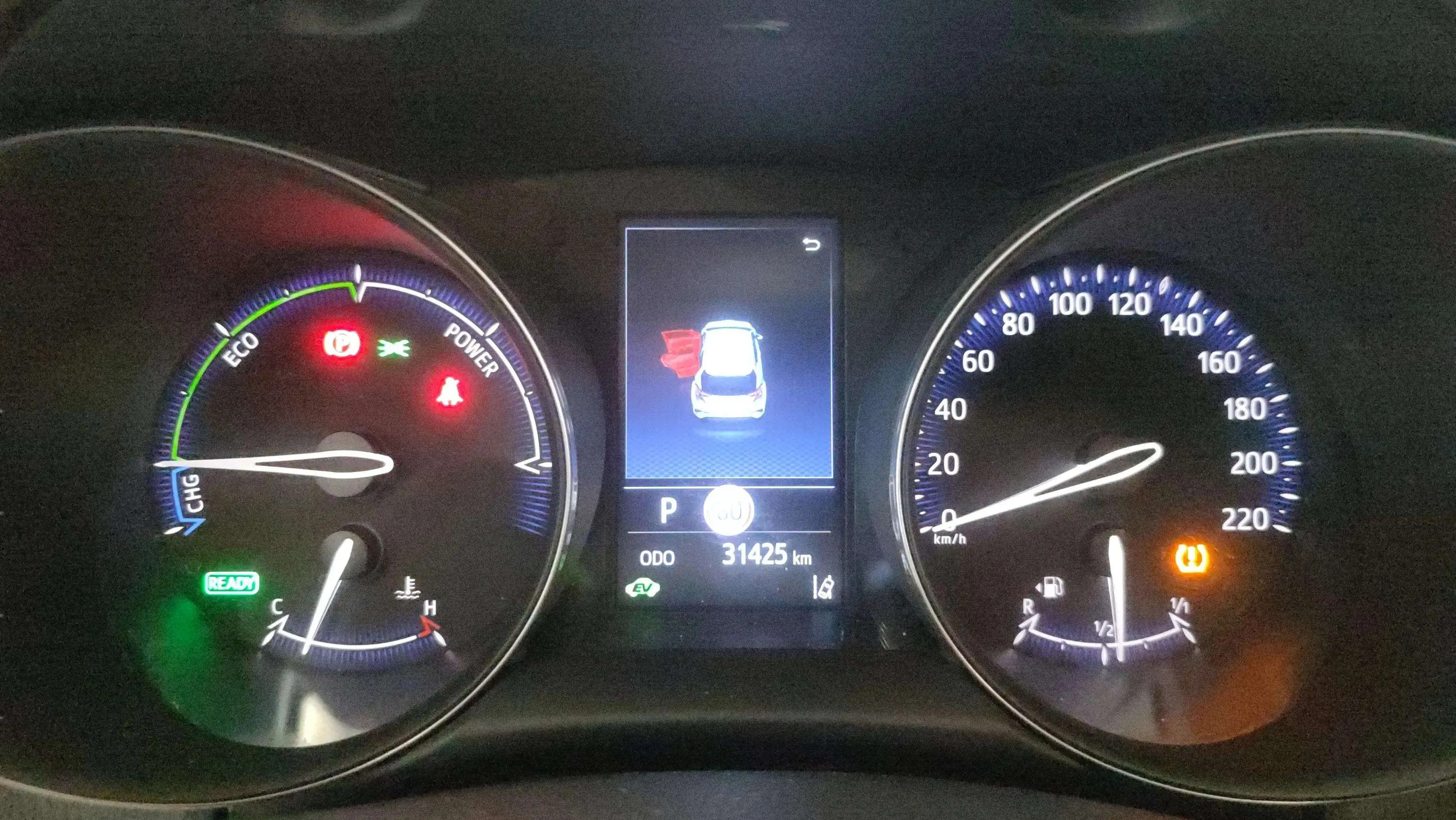Toyota C-HR 1.8 125H Active - foto 12