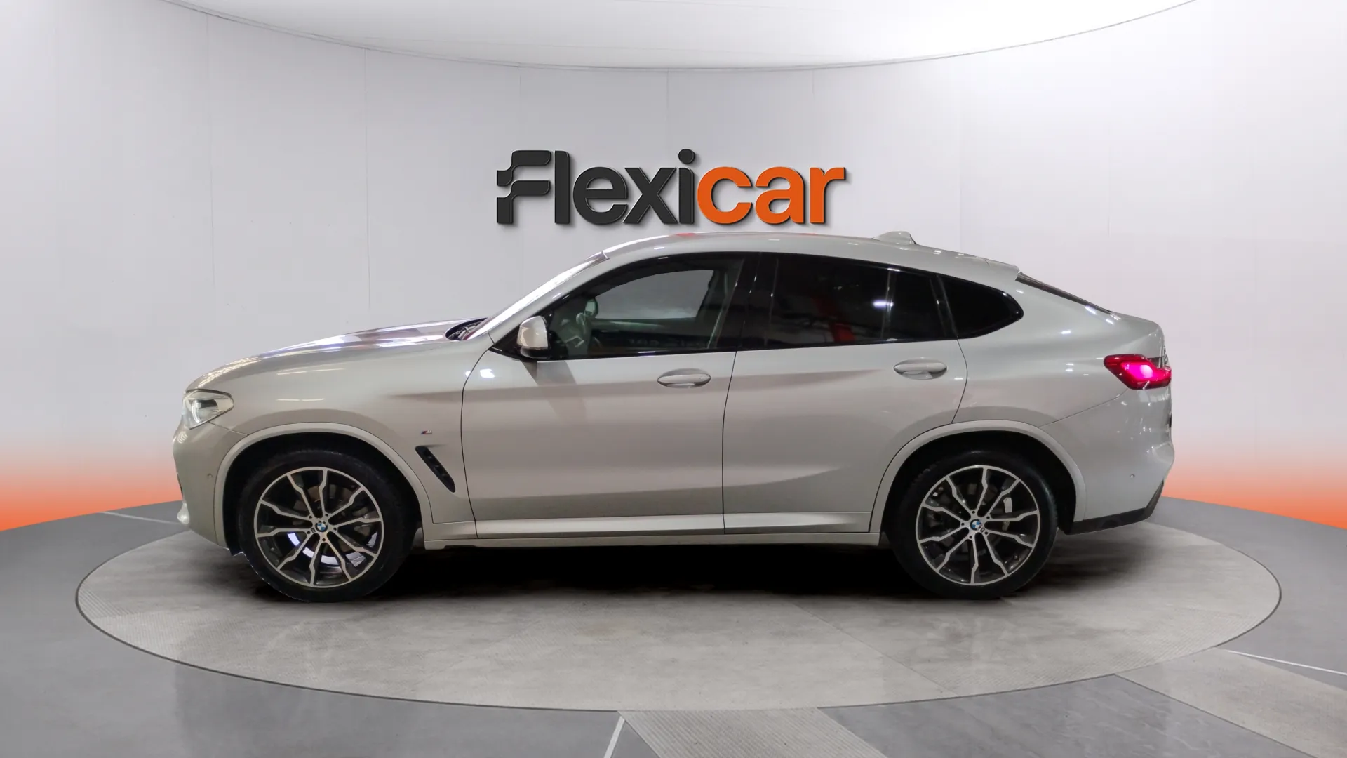 BMW X4 xDrive20d - foto 3