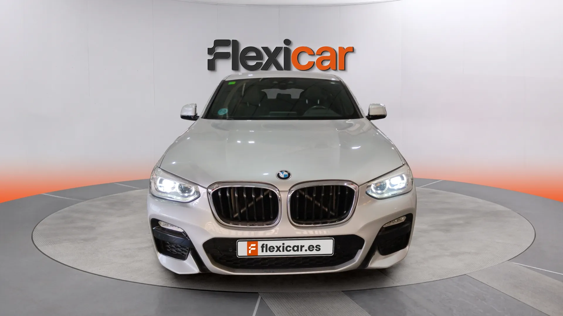 BMW X4 xDrive20d - foto 8