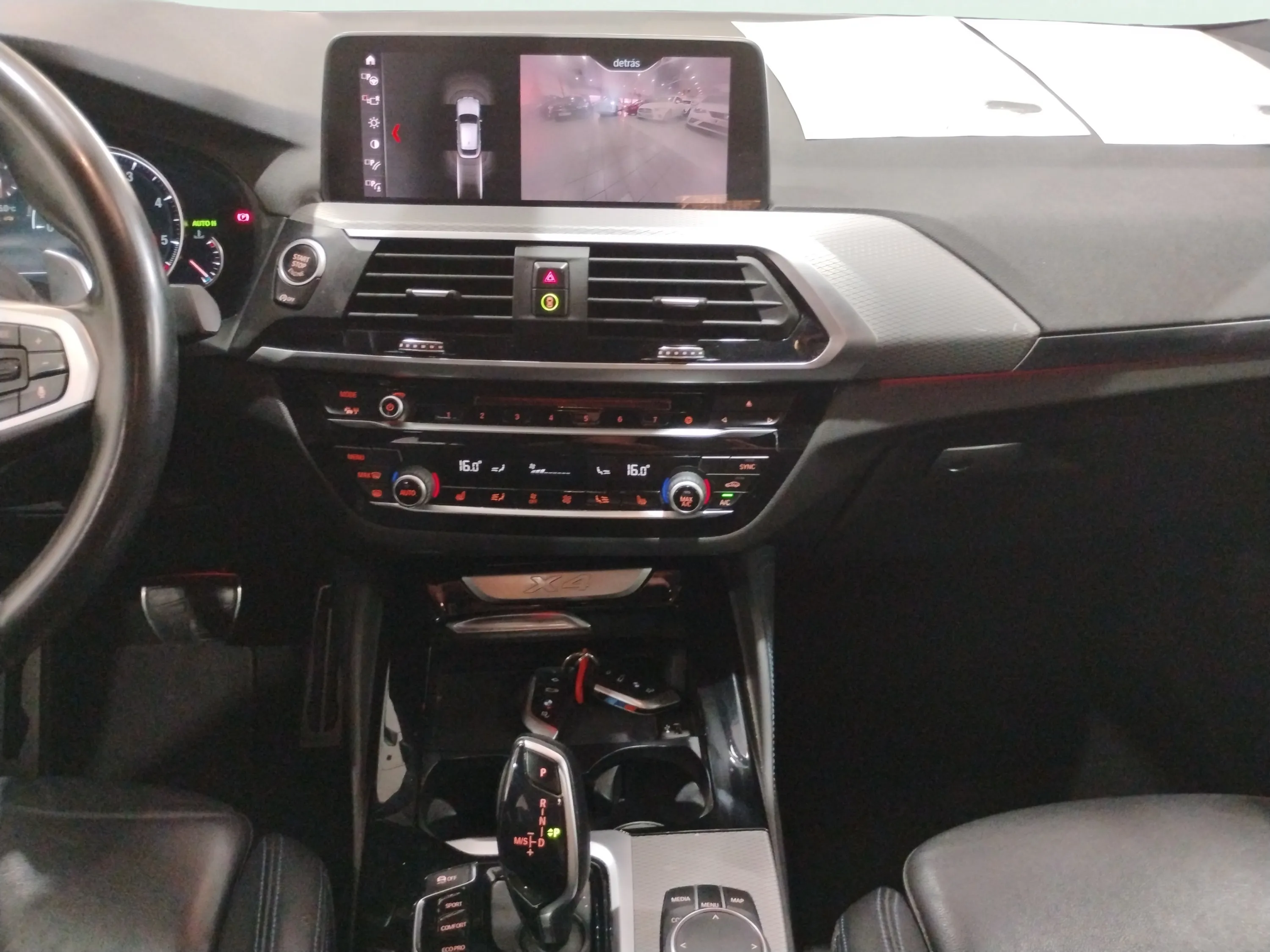 BMW X4 xDrive20d - foto 10