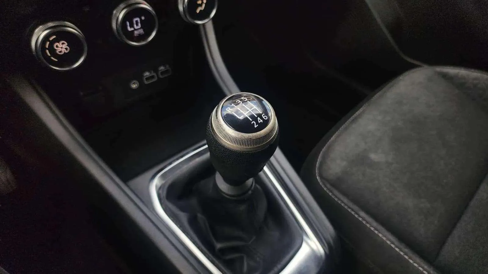 Mitsubishi ASX 100T Motion - foto 19