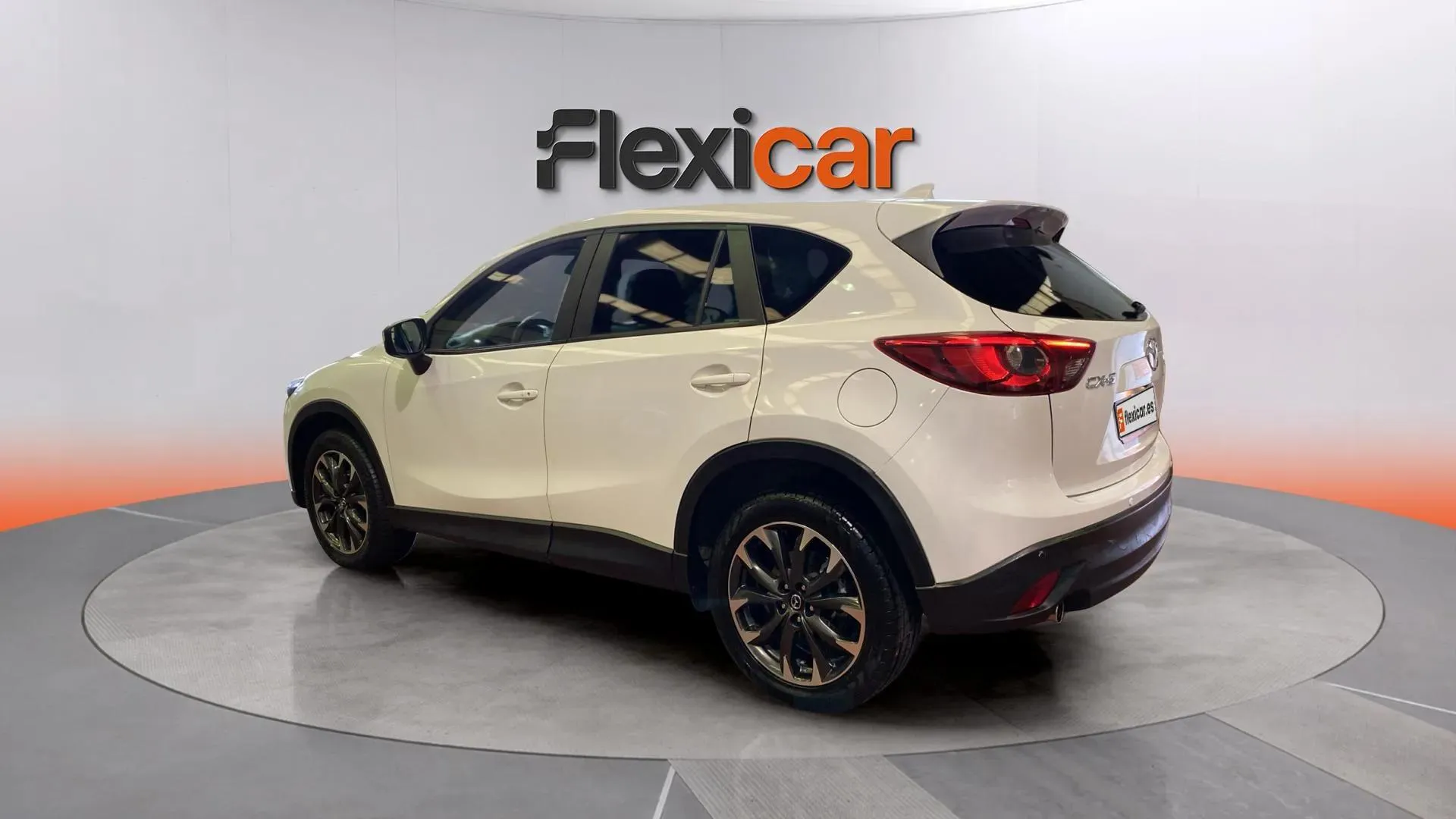 Mazda CX-5 2.2 DE 4WD Luxury - foto 4