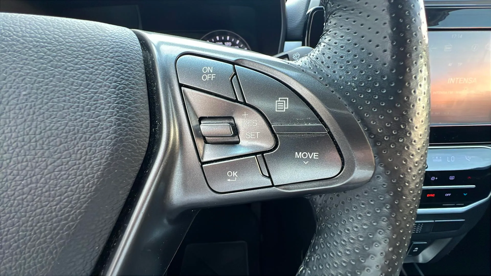 SsangYong Tivoli G15T Urban Plus - foto 17