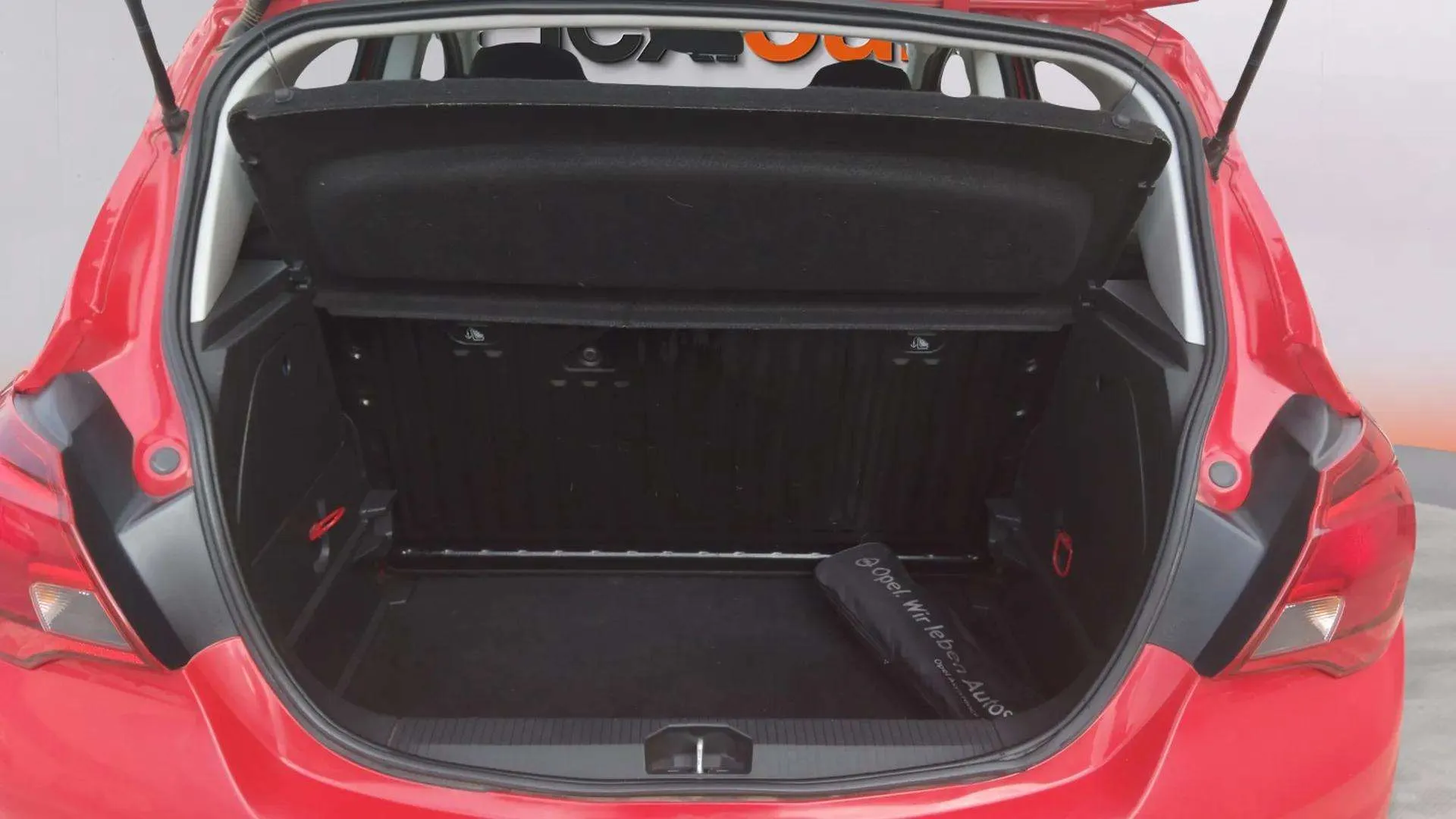 Opel Corsa 1.4 Expression - foto 9