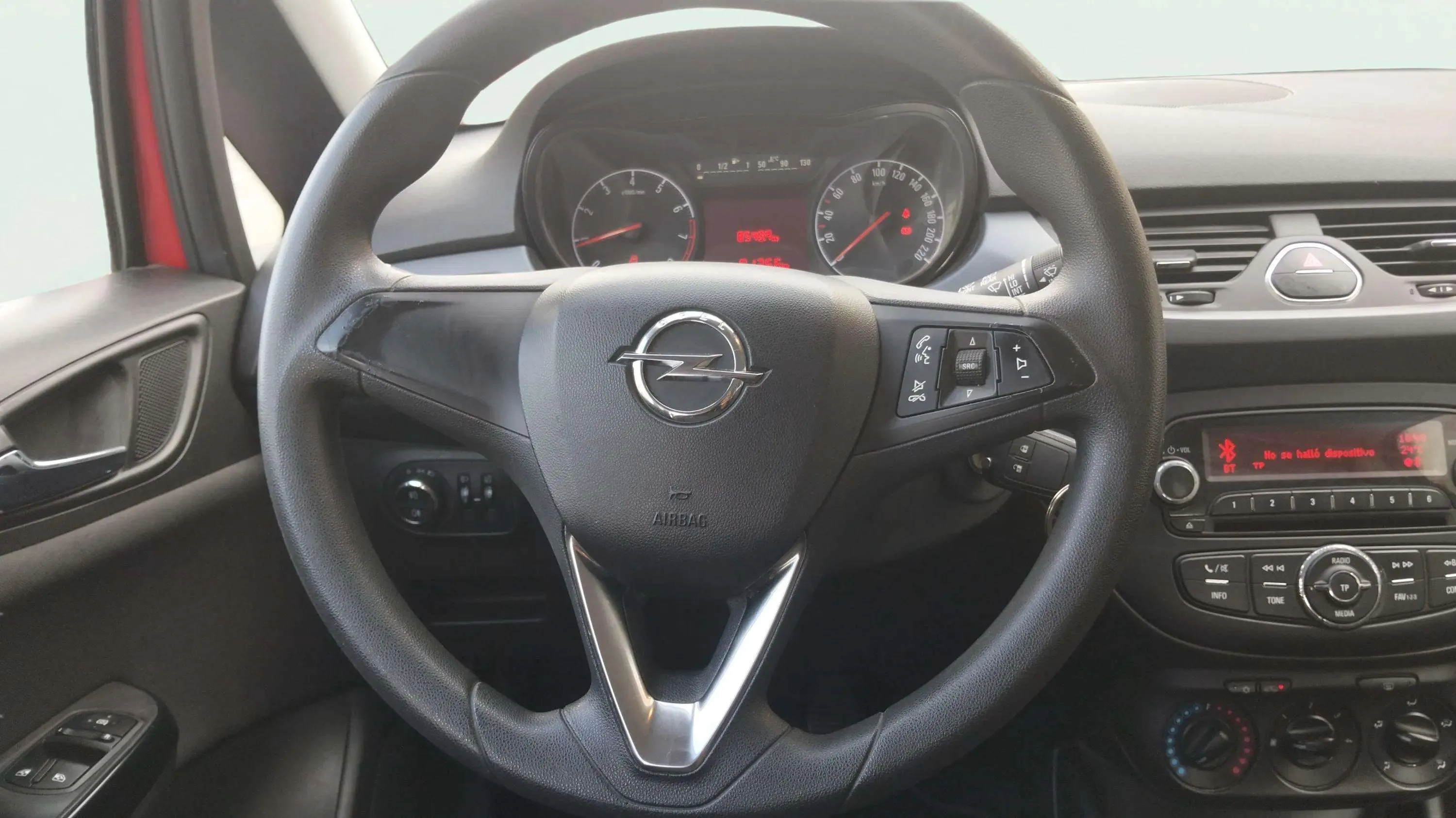 Opel Corsa 1.4 Expression - foto 11