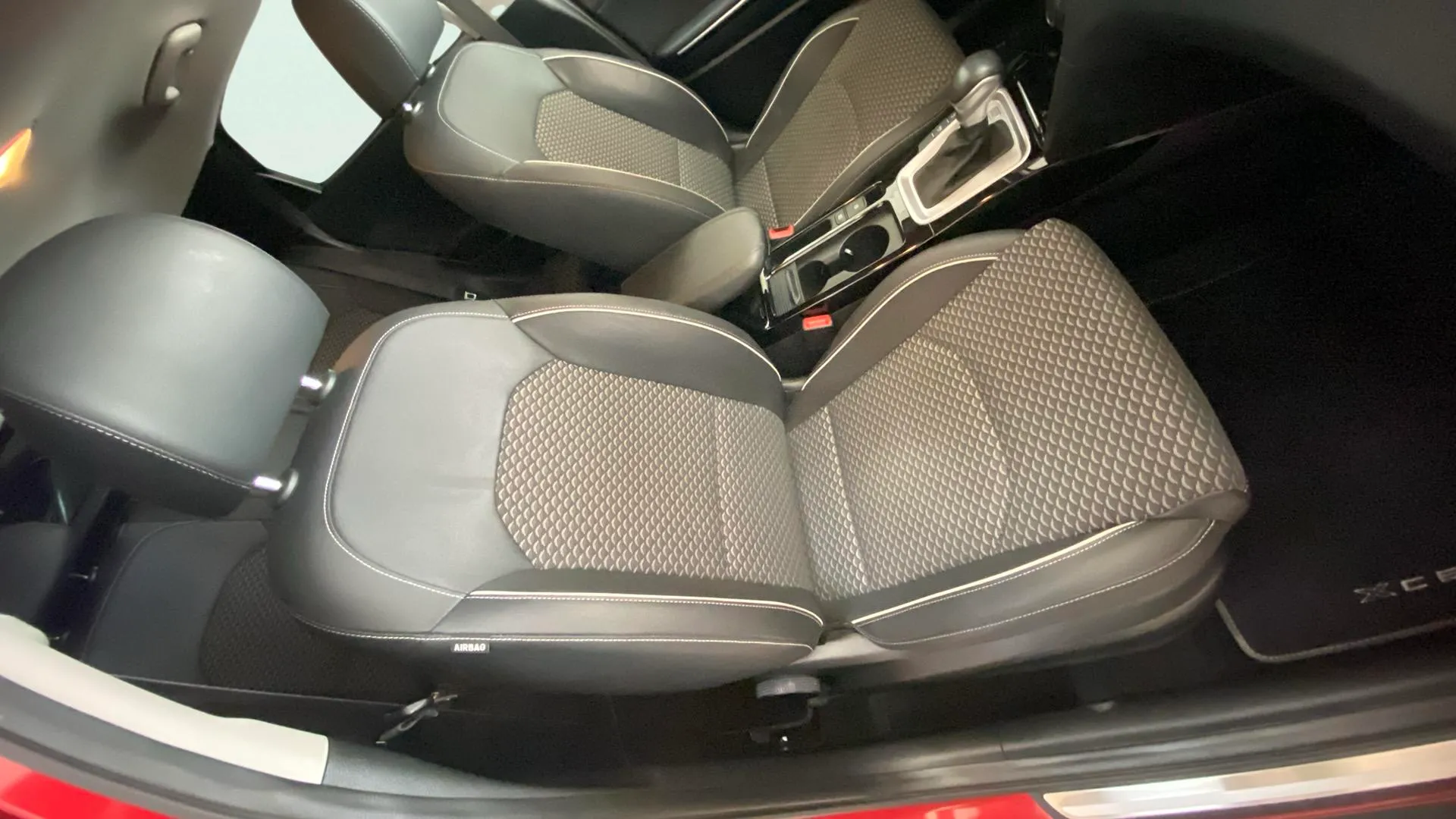 Kia XCeed 1.5 MHEV Emotion DCT - foto 10