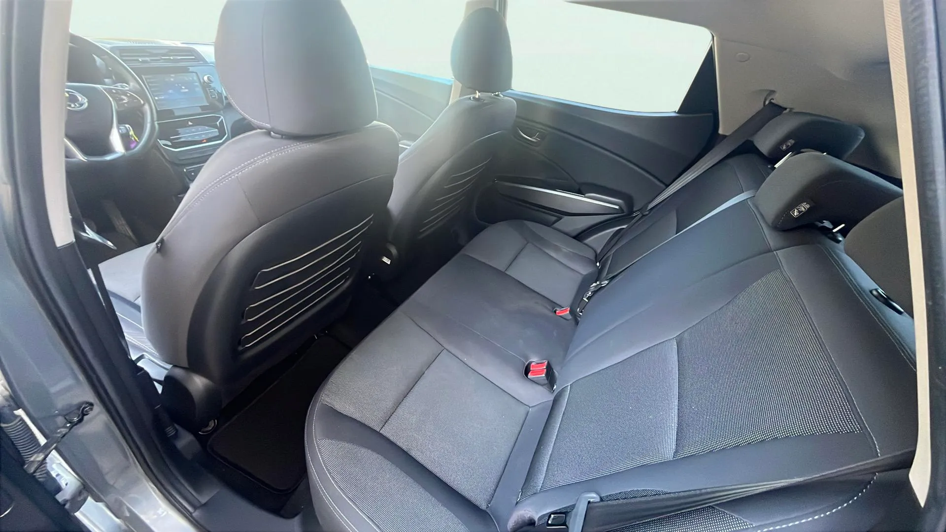 SsangYong Tivoli G15T Limited - foto 15
