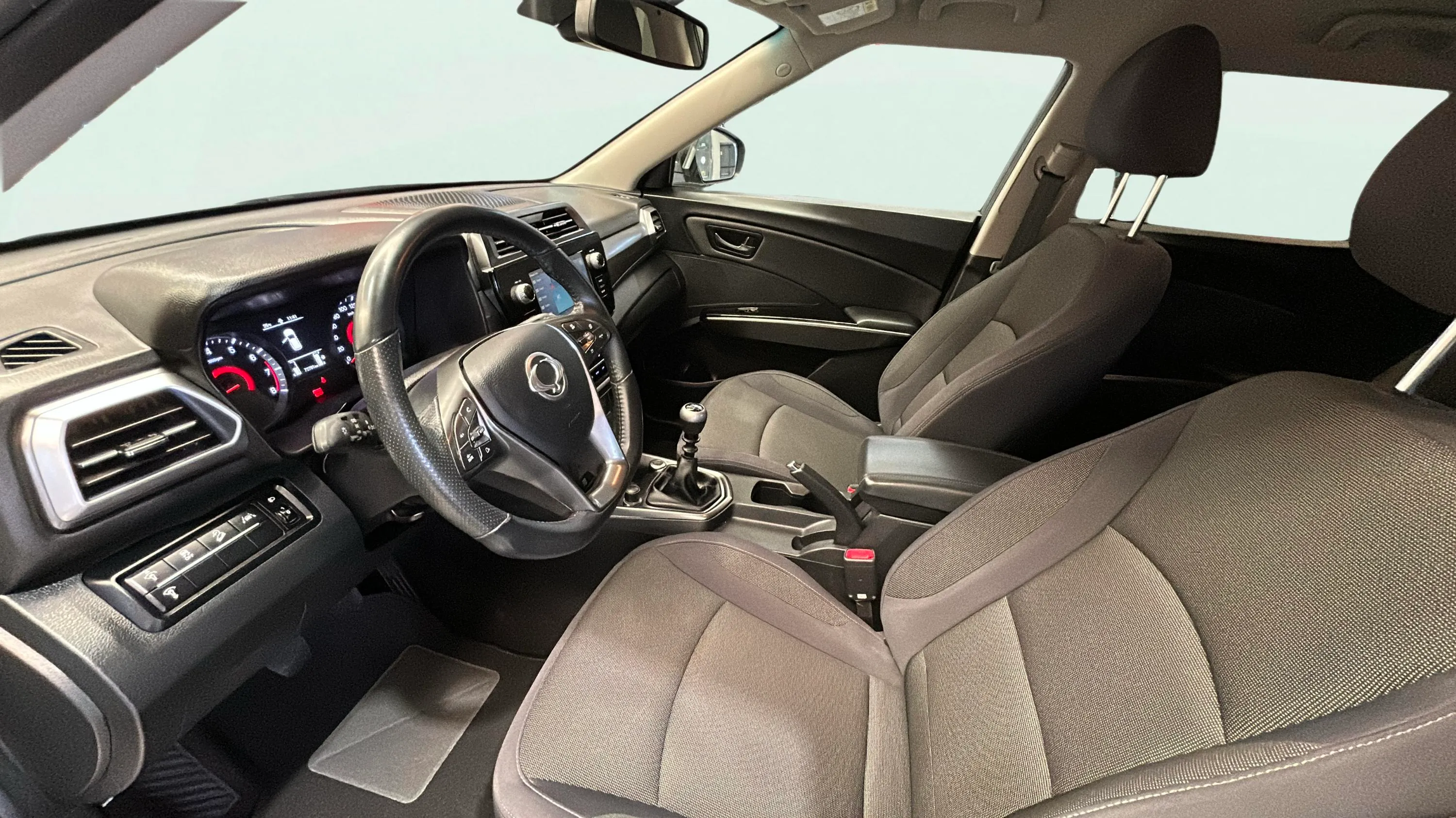 SsangYong Tivoli G15T LP Line - foto 13