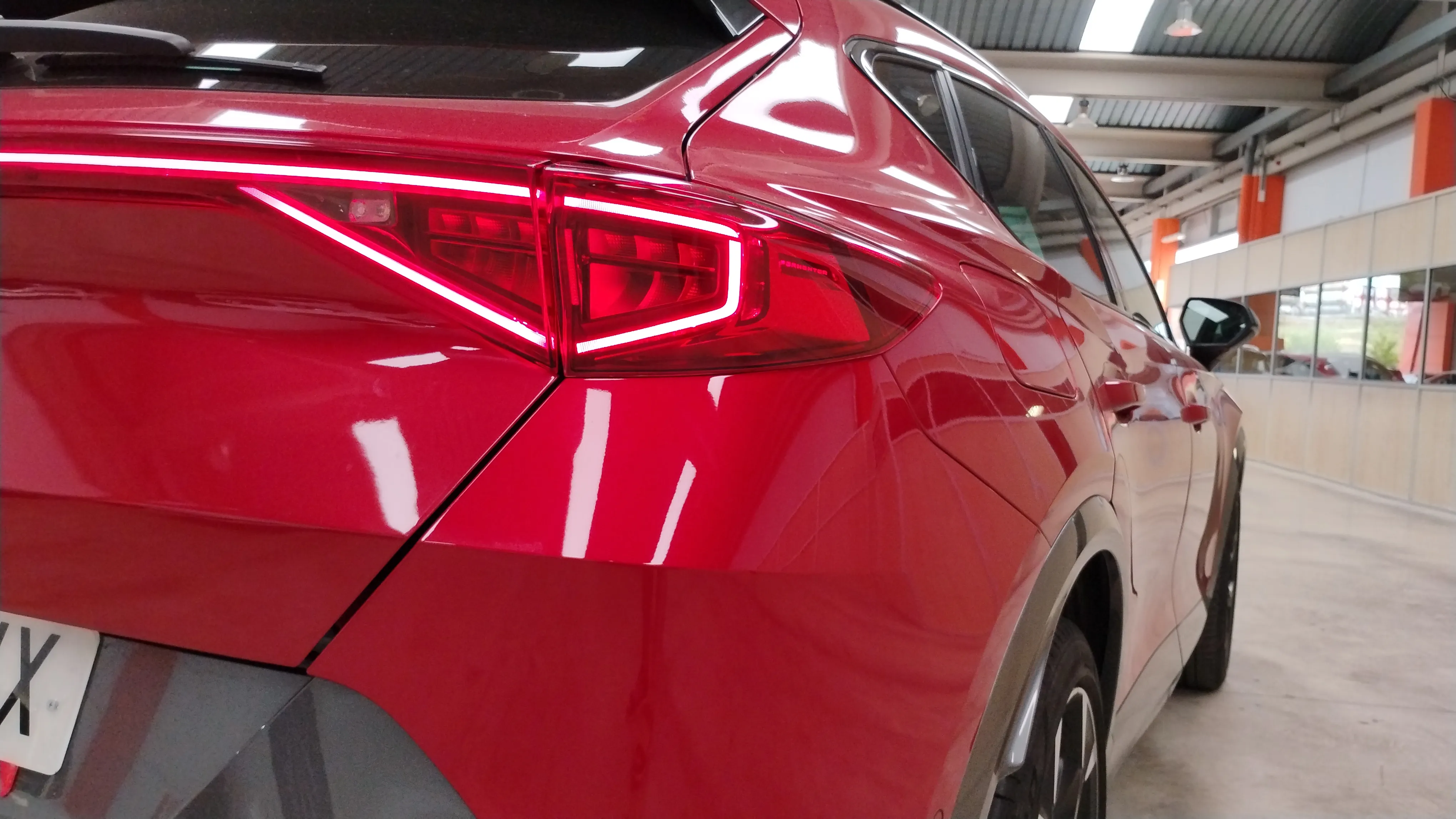 Cupra Formentor 1.5 TSI DSG - foto 21