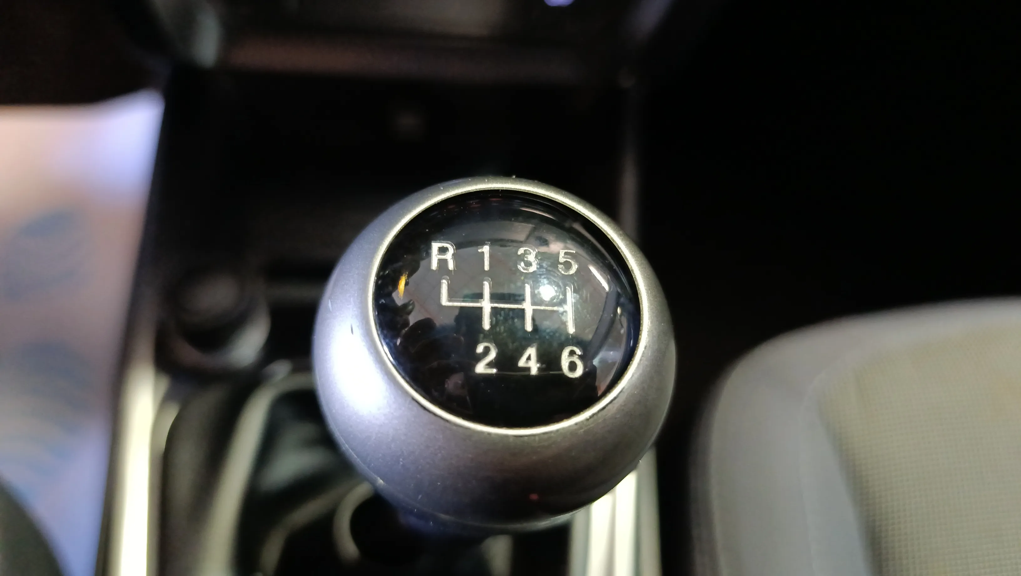 SsangYong Tivoli G15T Limited - foto 27