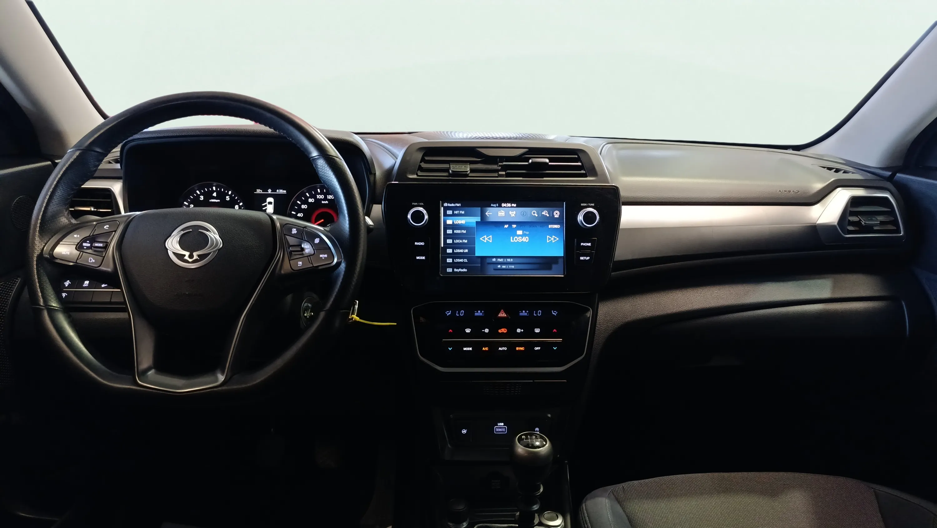 SsangYong Tivoli G15T Limited - foto 9