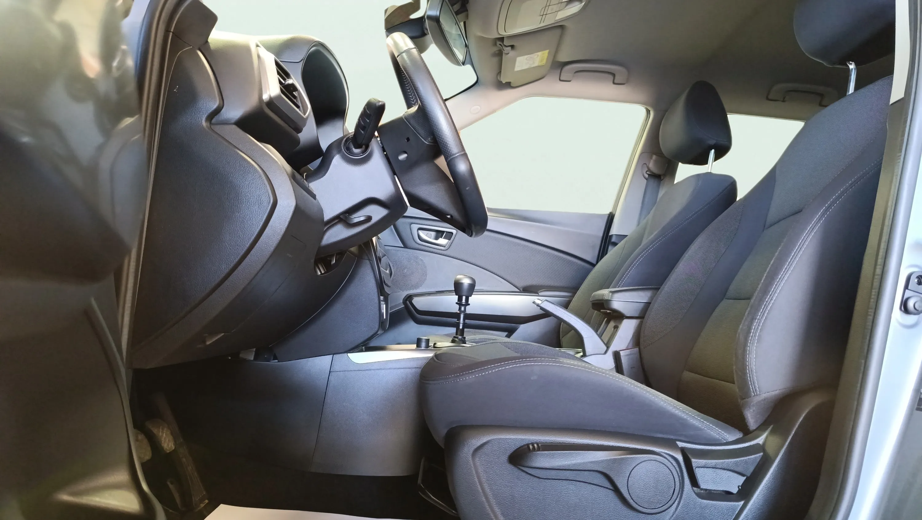 SsangYong Tivoli G15T Limited - foto 30