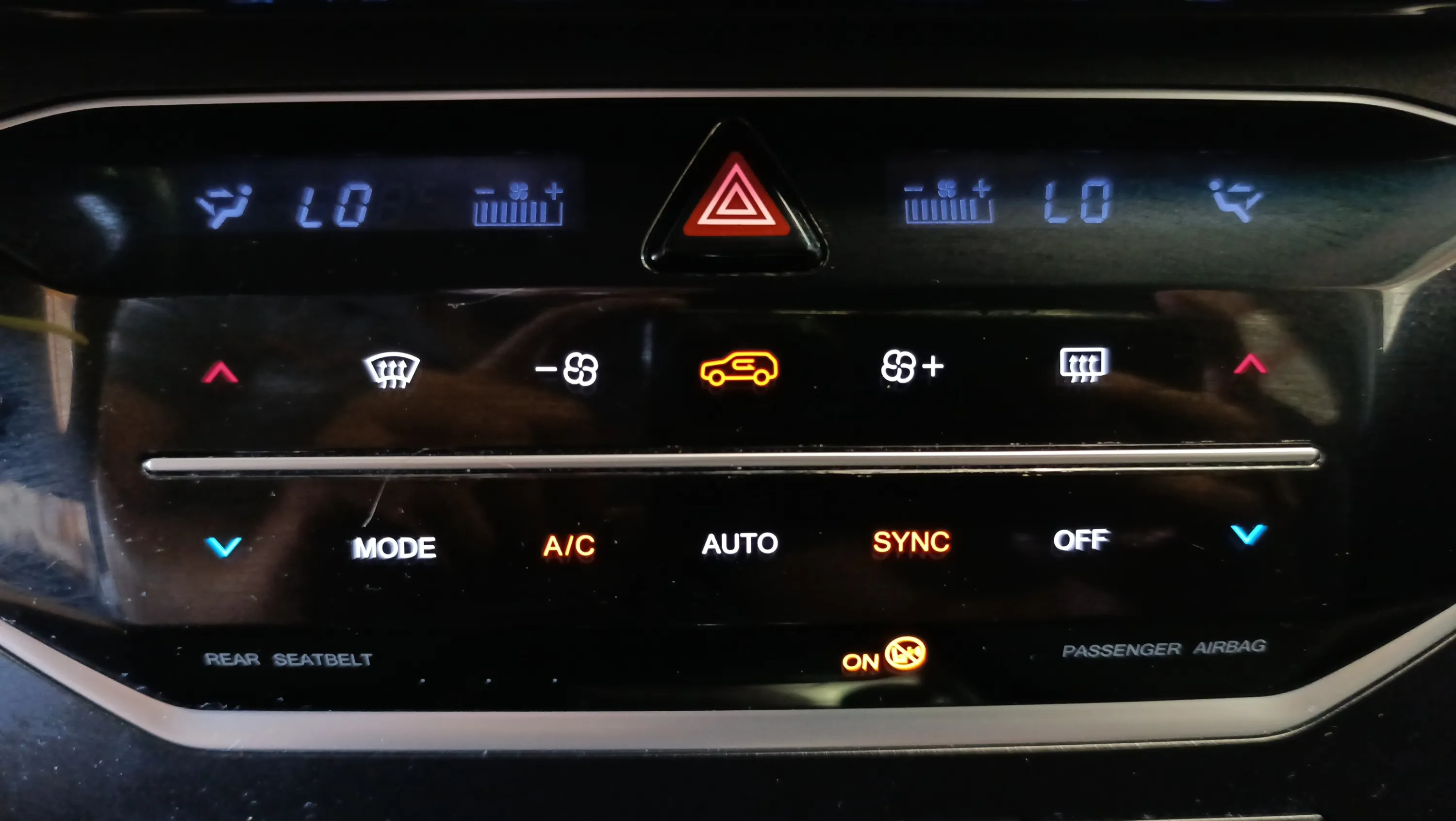 SsangYong Tivoli G15T Limited - foto 23