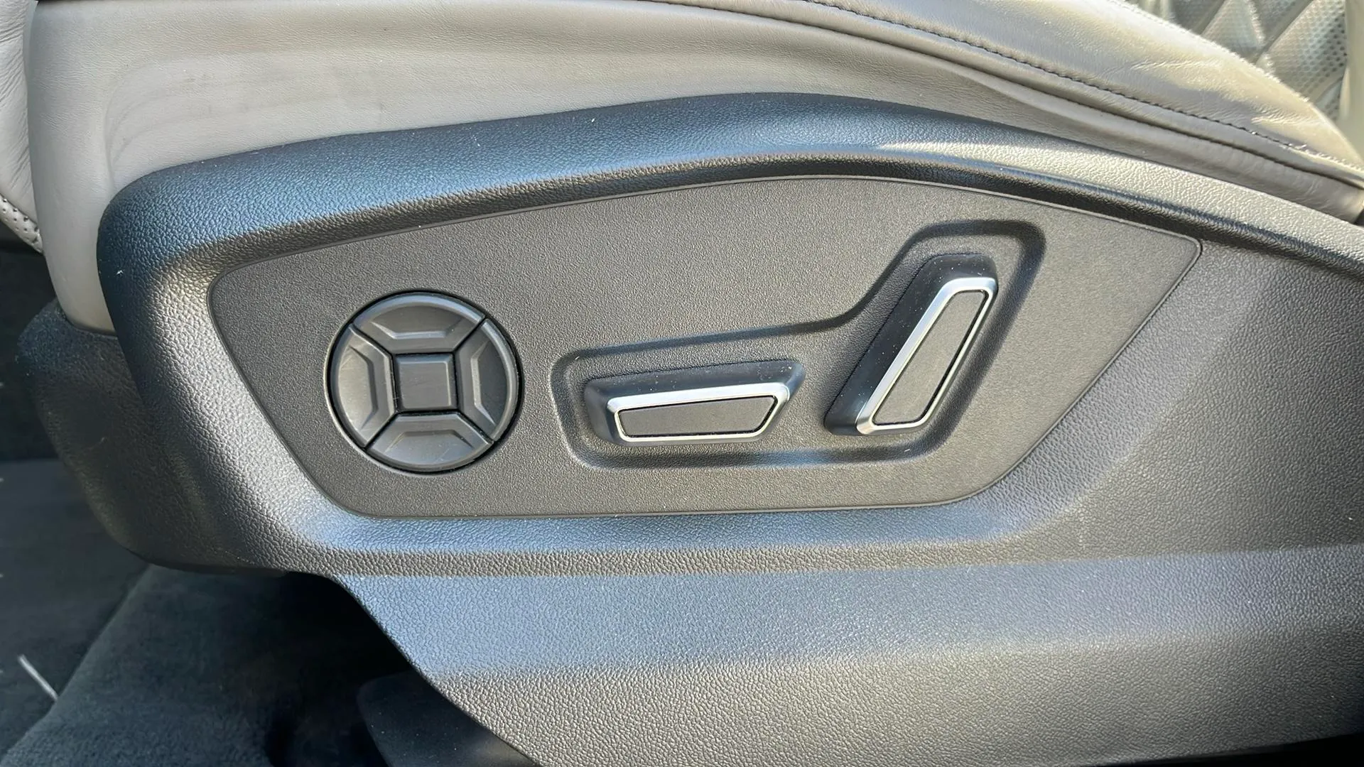 Audi Q8 50 TDI S Line Plus quattro tip - foto 12