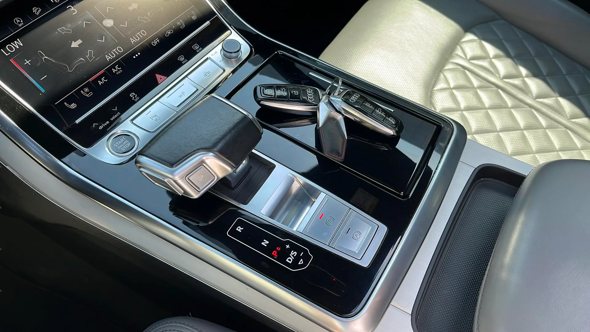 Audi Q8 50 TDI S Line Plus quattro tip - foto 17