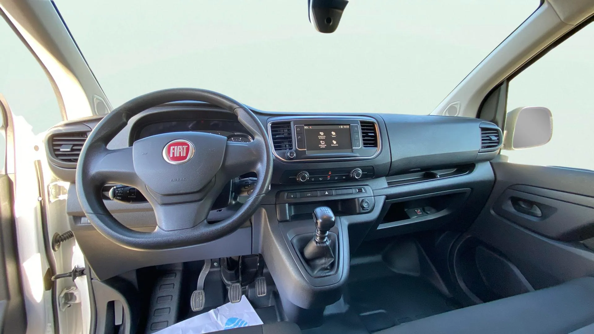 Fiat Scudo Furgón L1 MT6 Business - foto 9