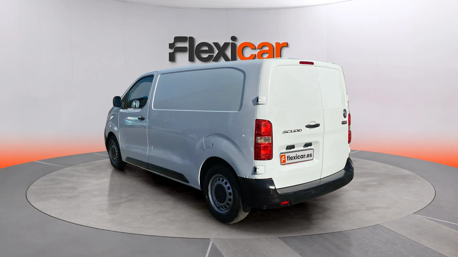 Fiat Scudo Furgón L1 MT6 Business - foto 4