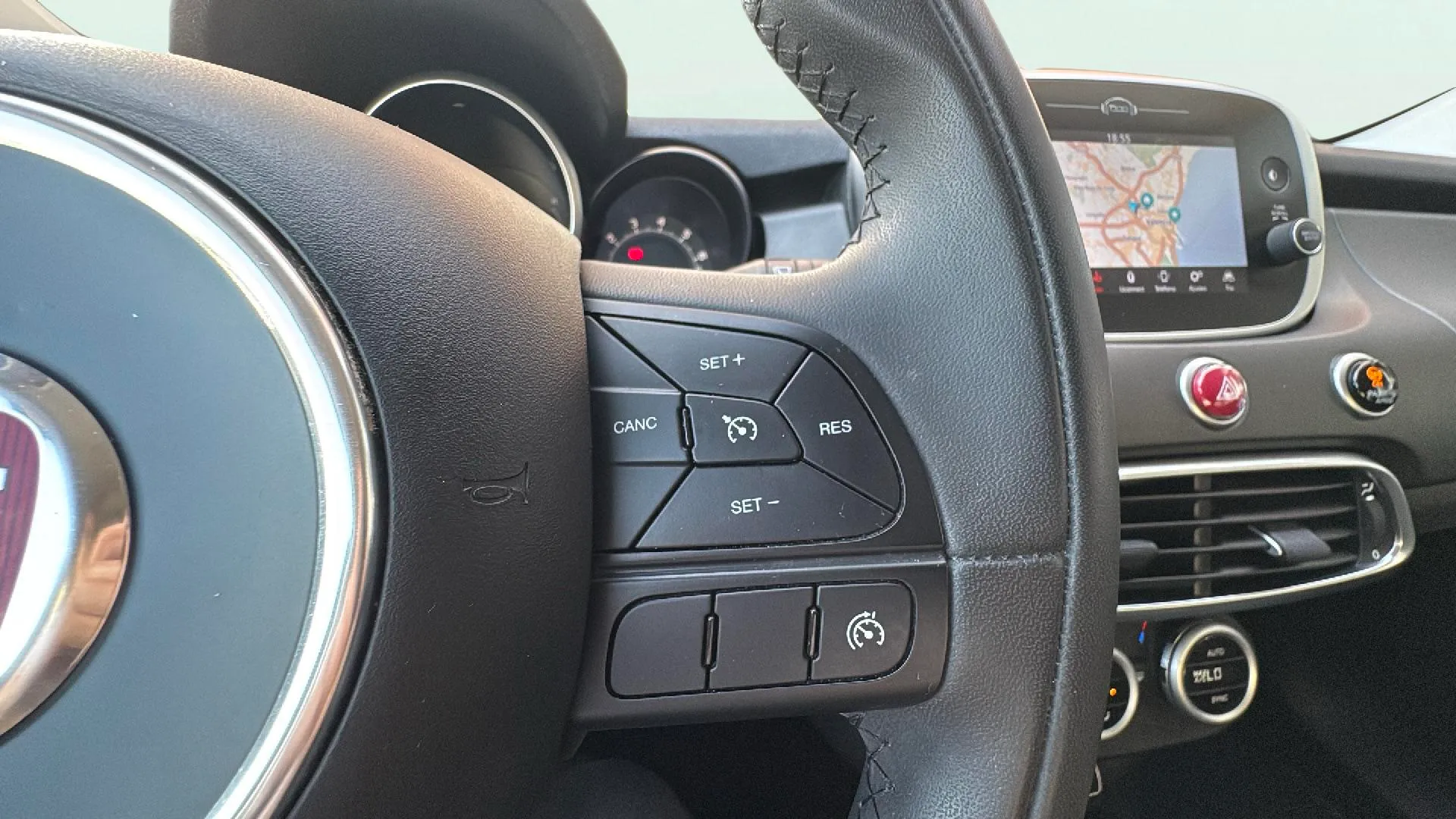Fiat 500X City Cross 1.4 MAir 4x2 DCT - foto 13