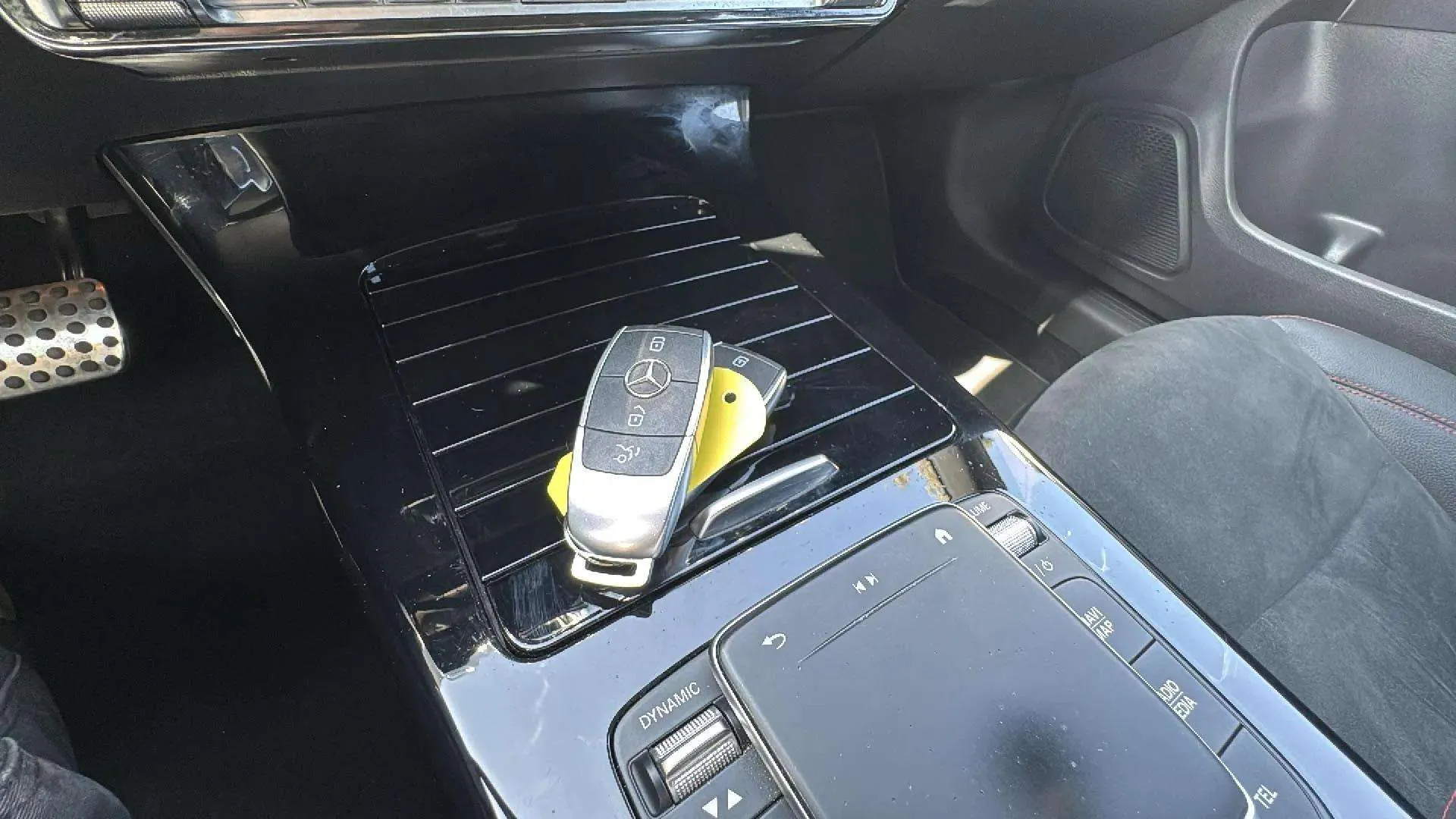 Mercedes-Benz CLA 180 - foto 19